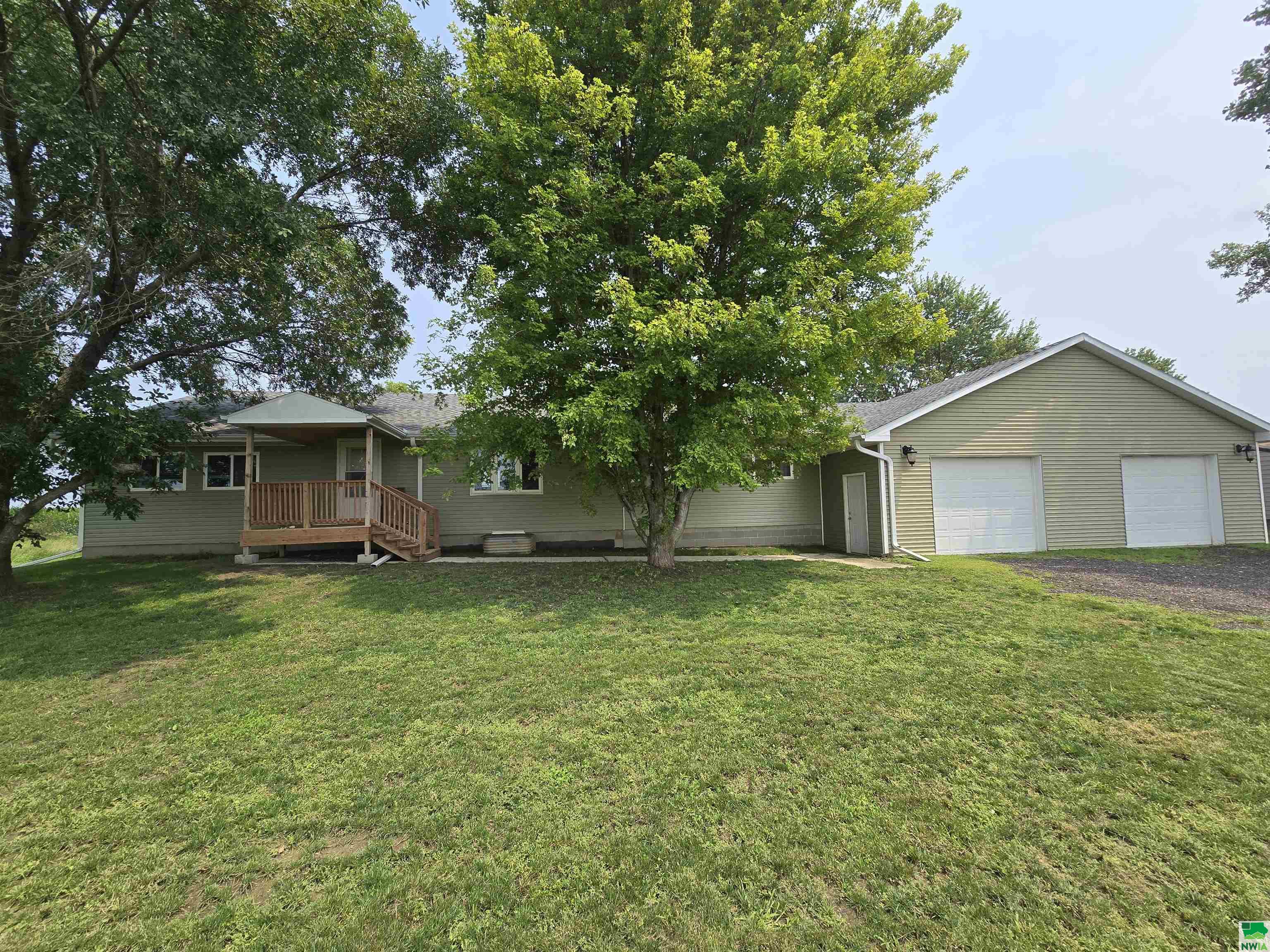 4260 Highway 105 N, No. Sioux City, SD 57049 