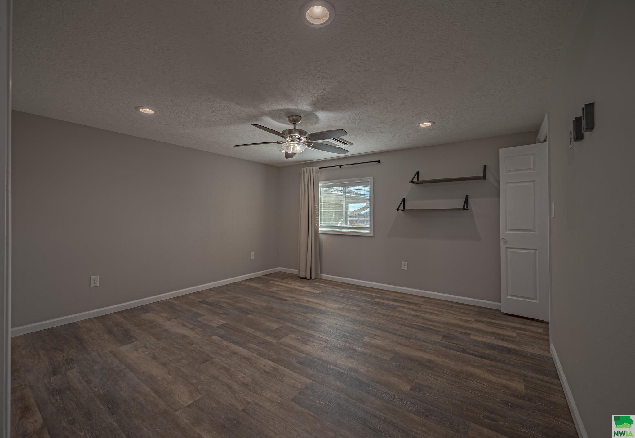 MLS #828098