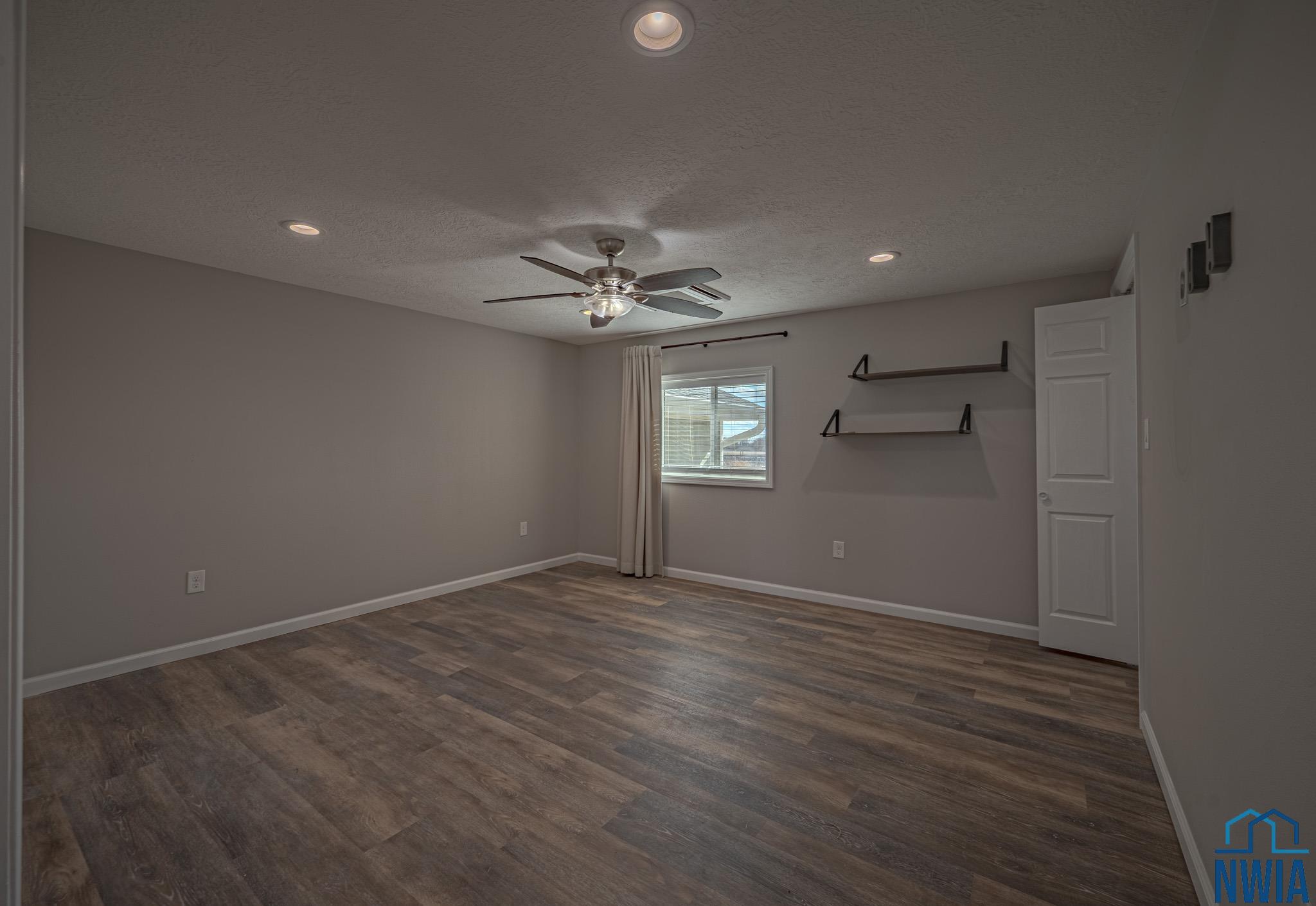 MLS #828098