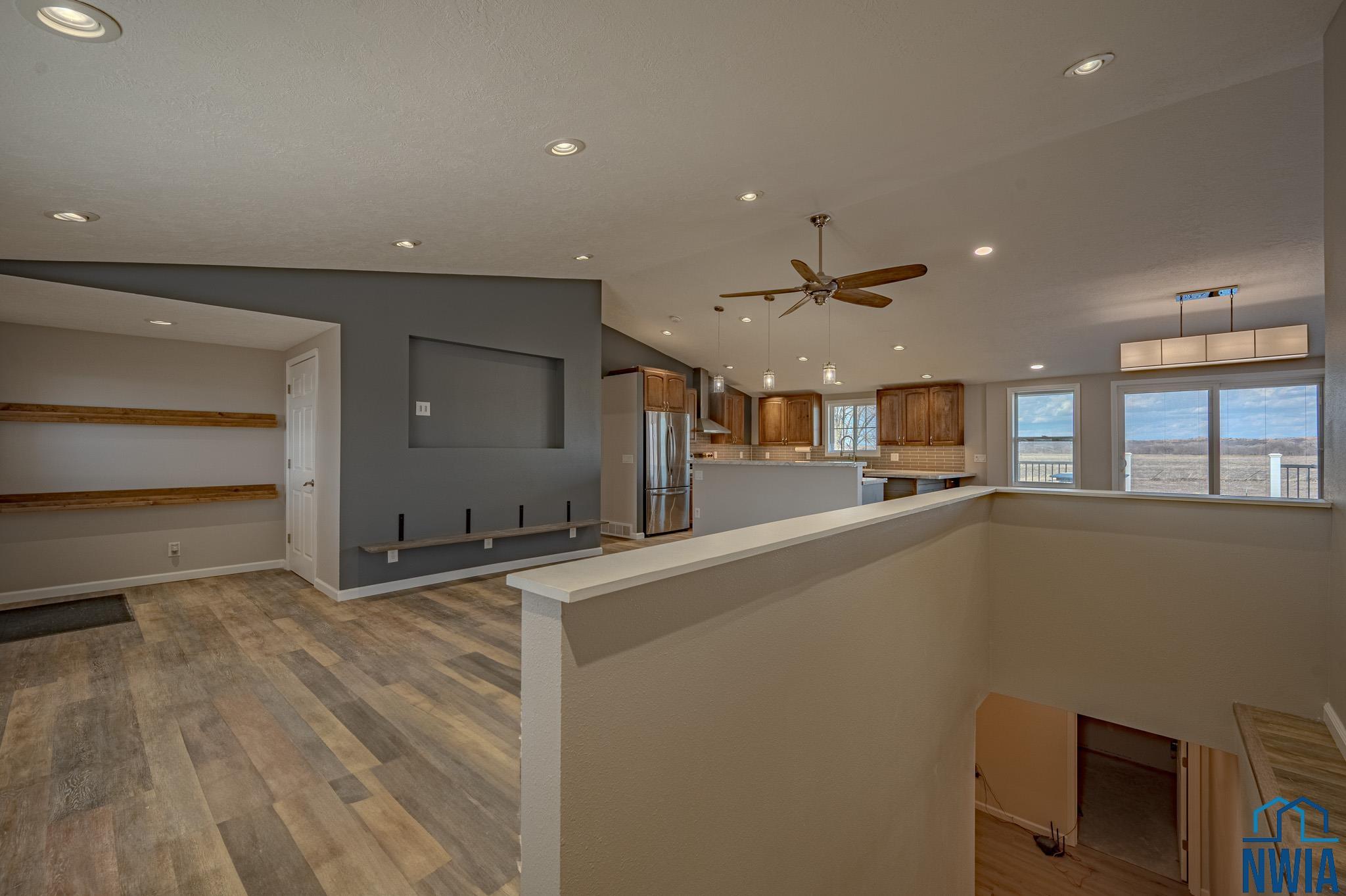 MLS #828098