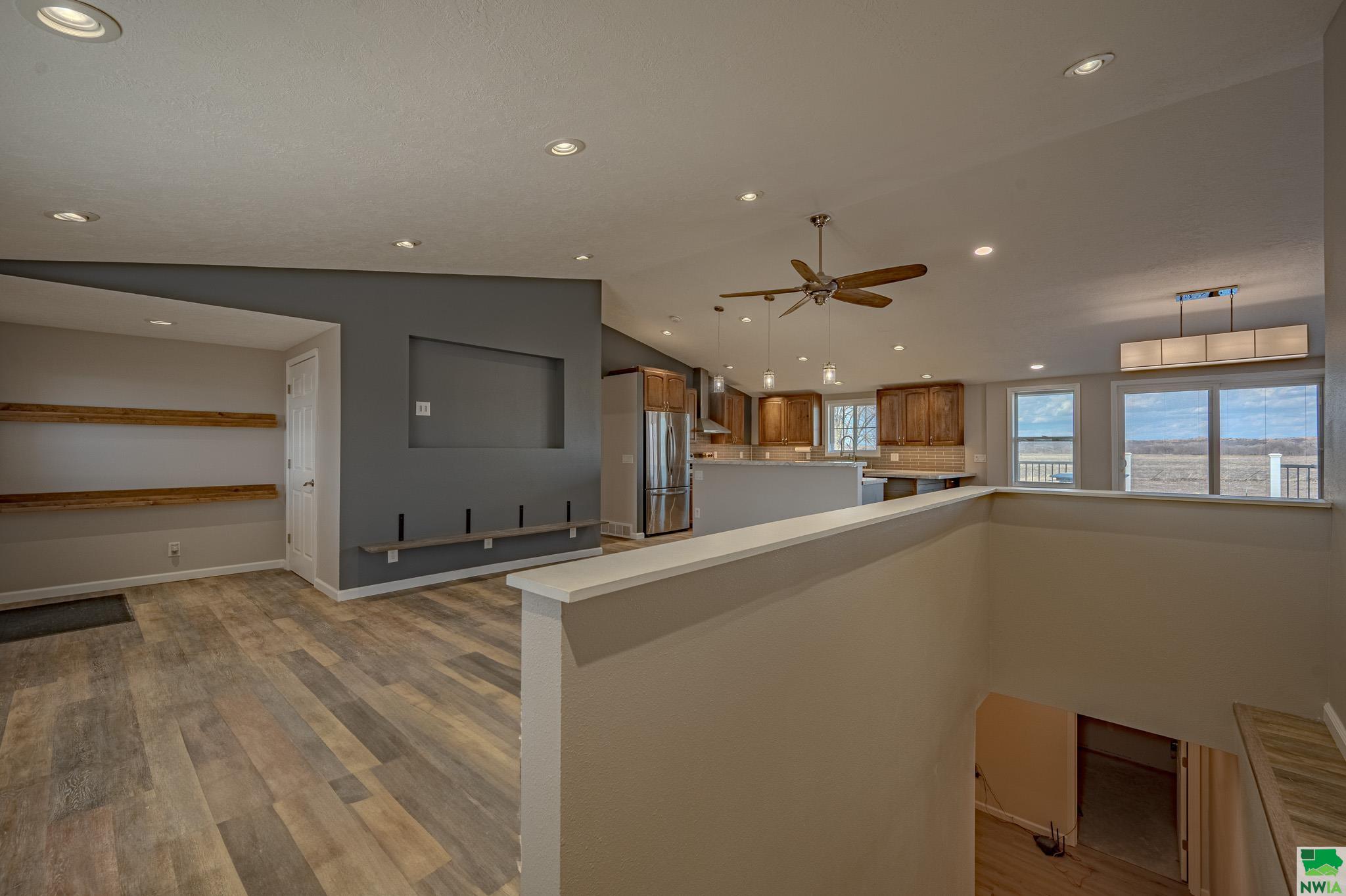 MLS #828098