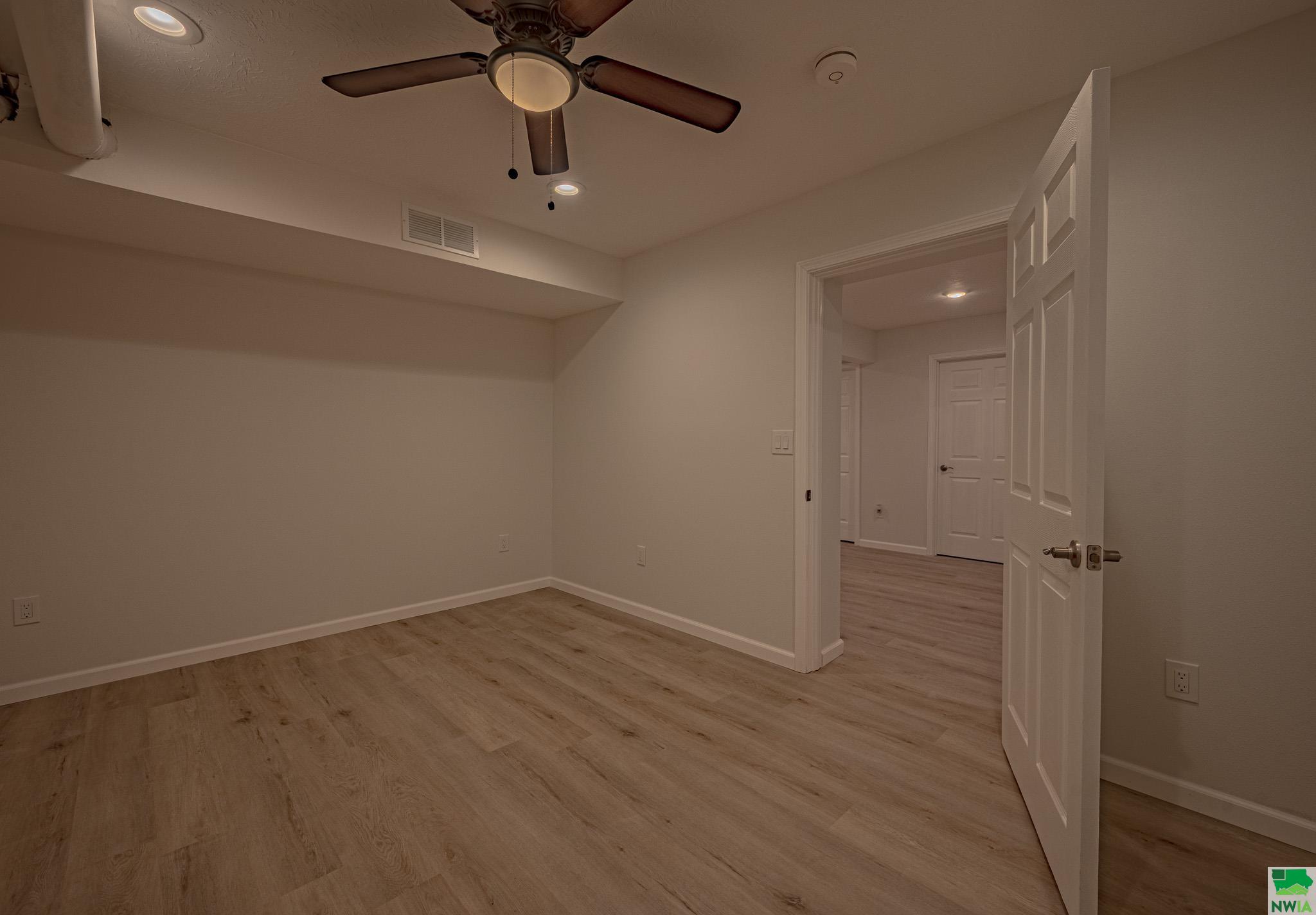 MLS #828098