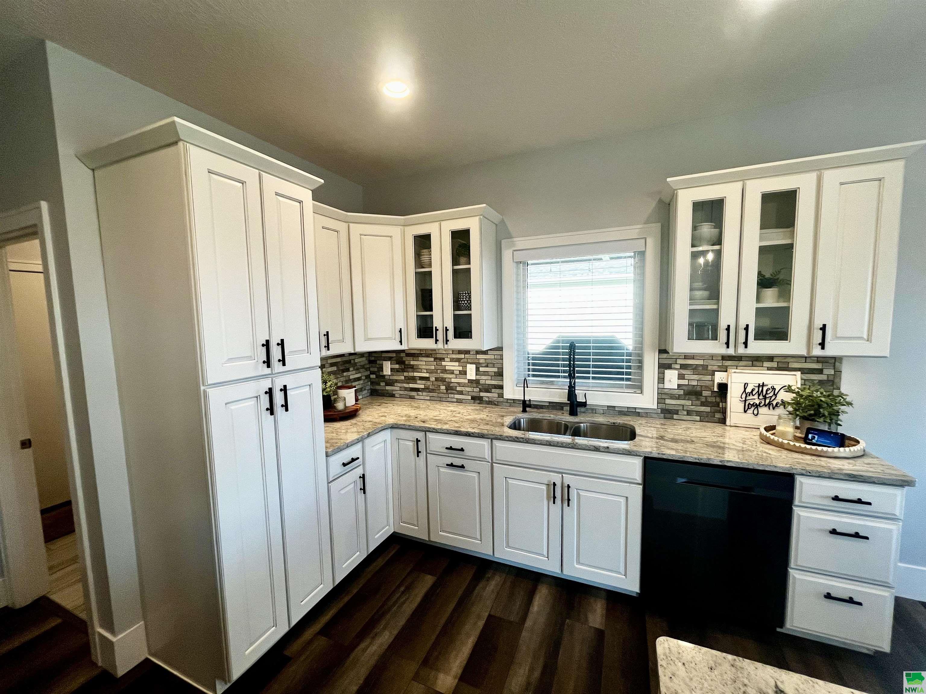 MLS #828102
