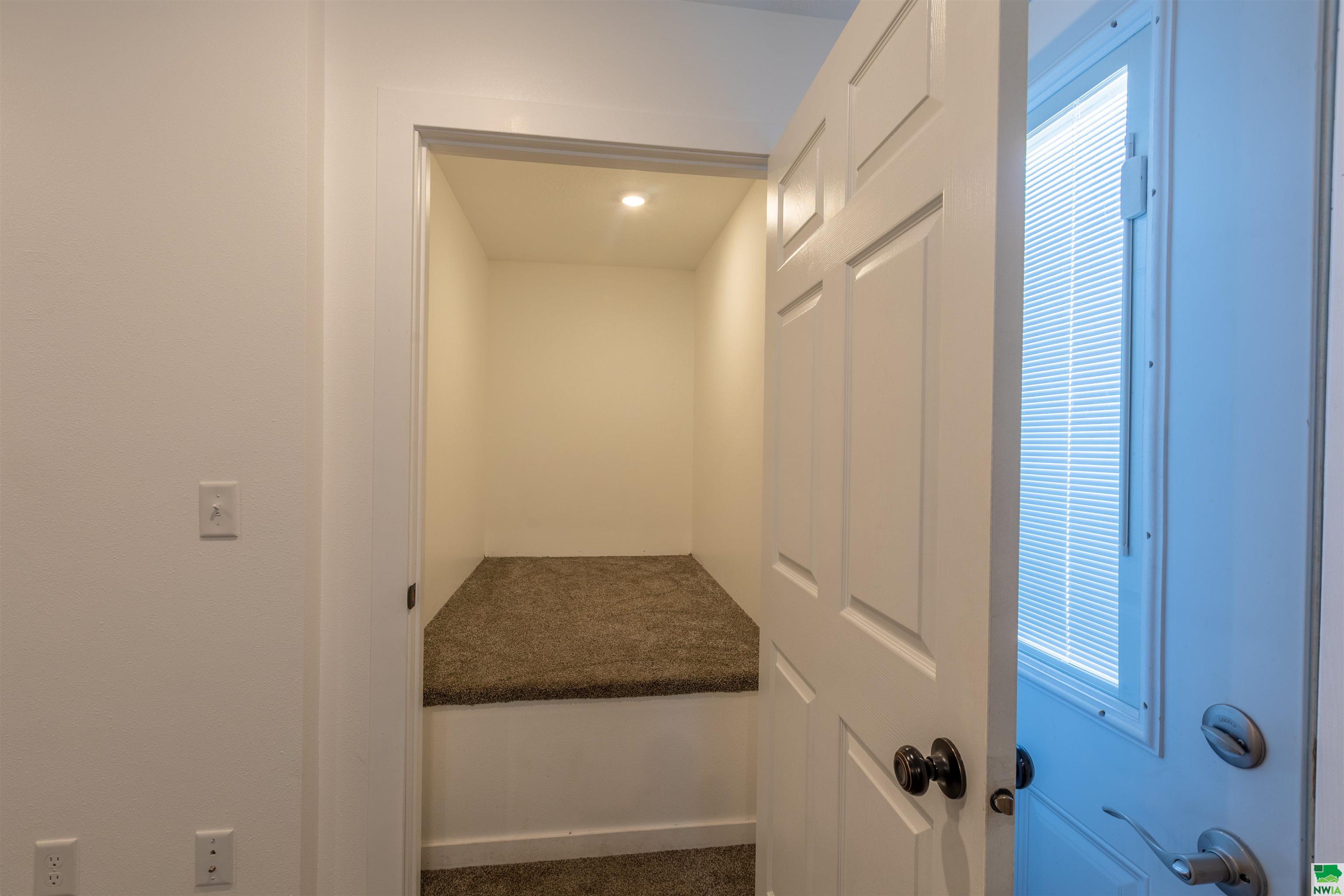 MLS #828110