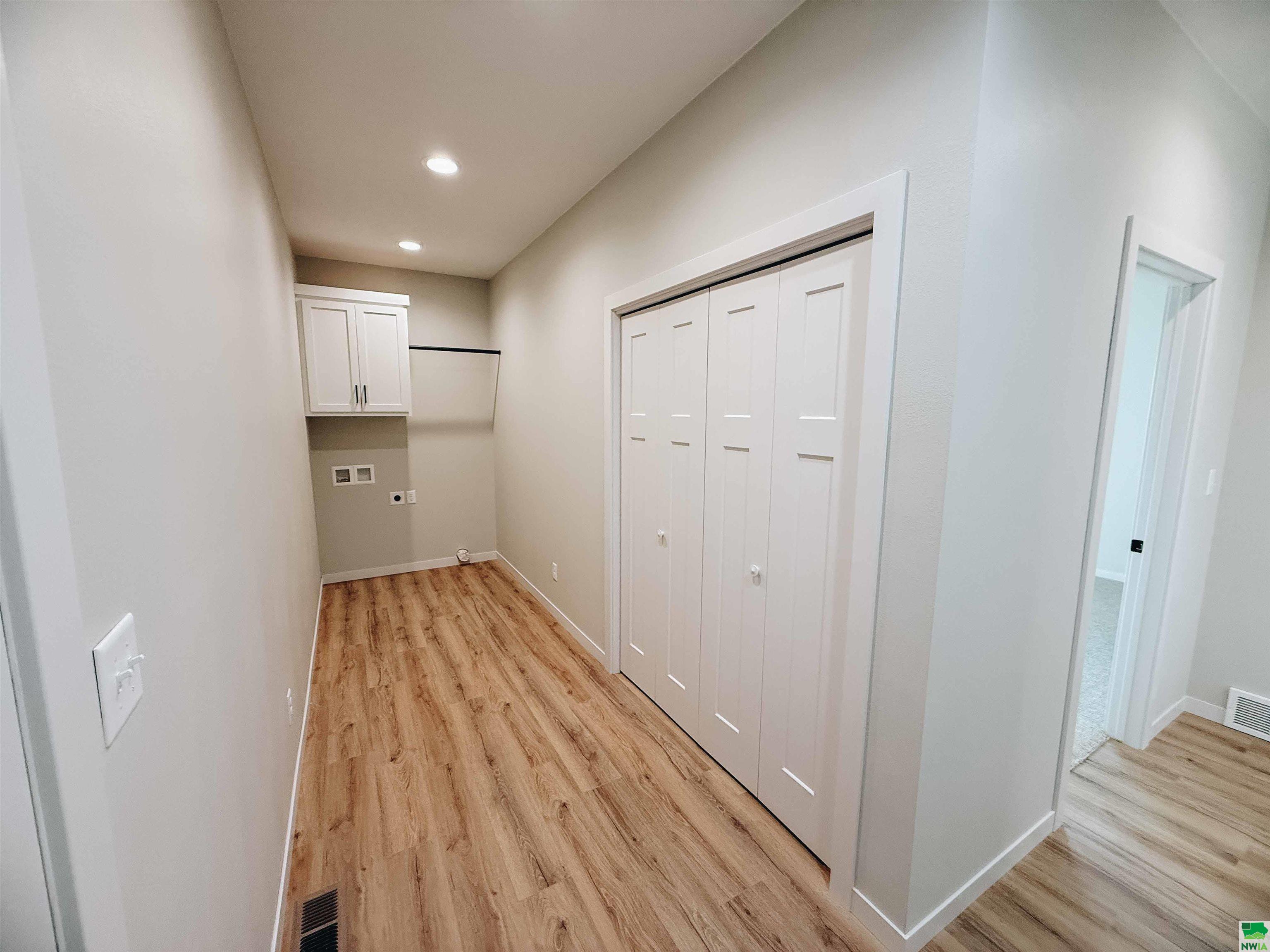 MLS #828113