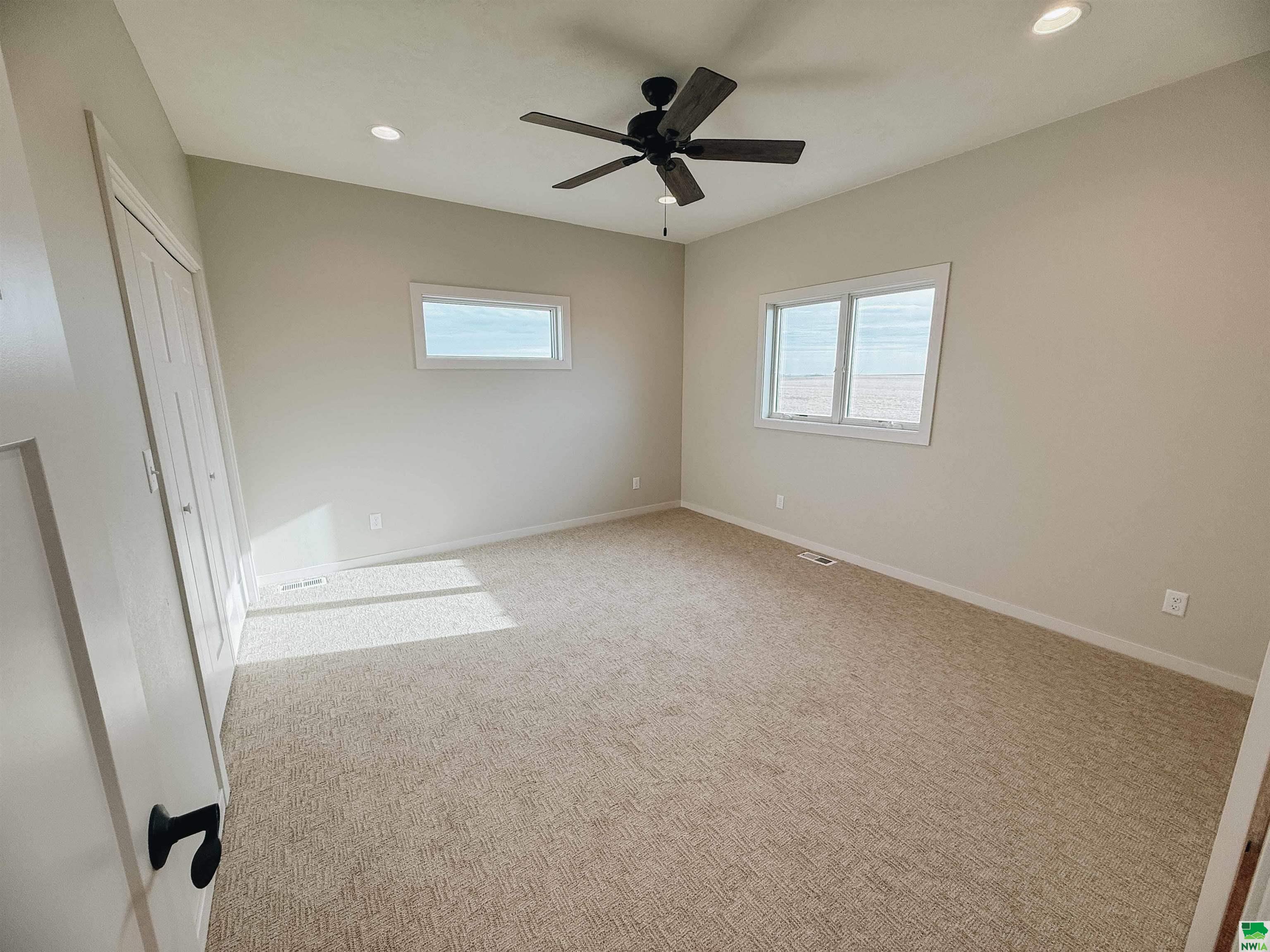 MLS #828113