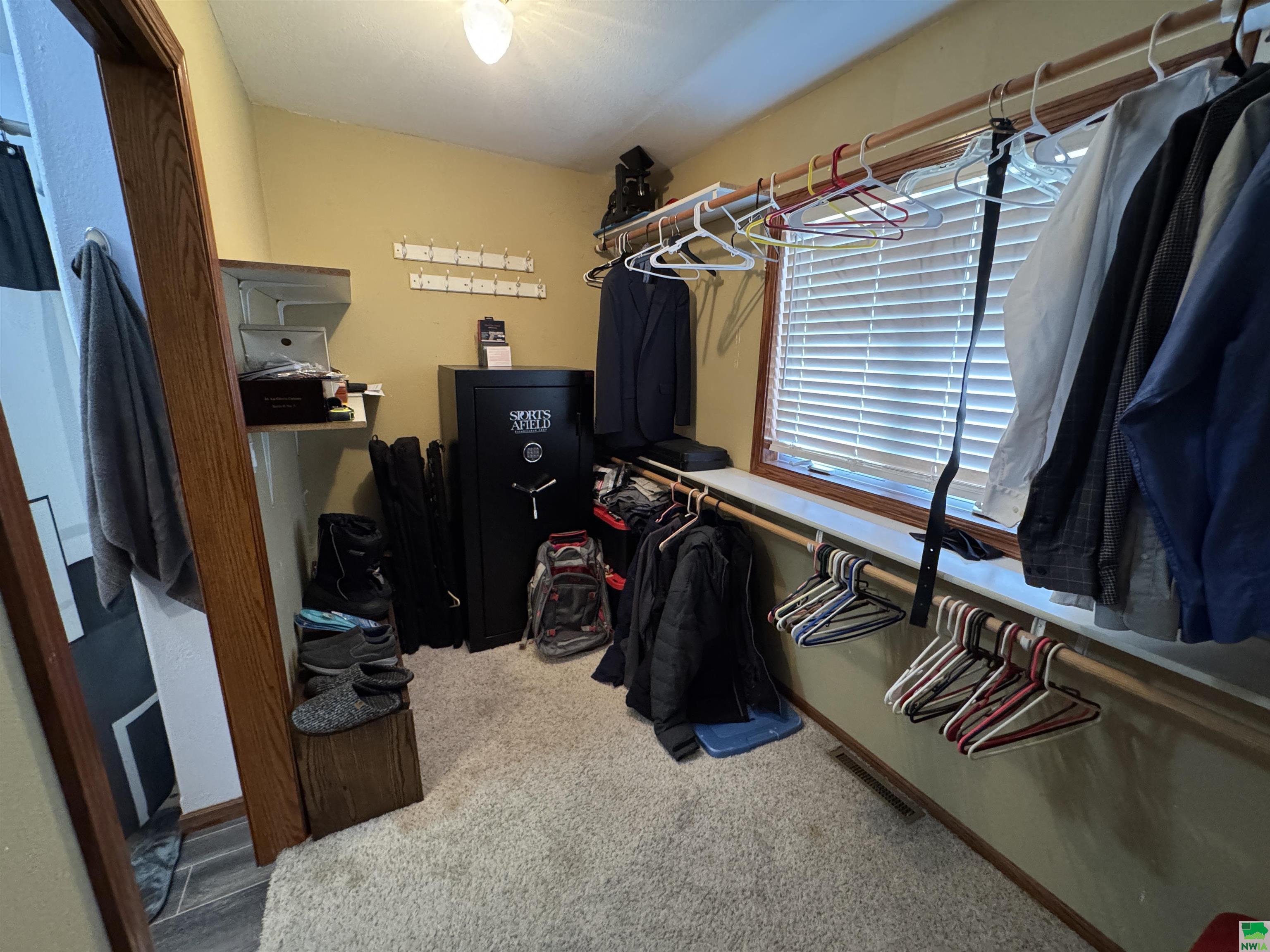 MLS #828119