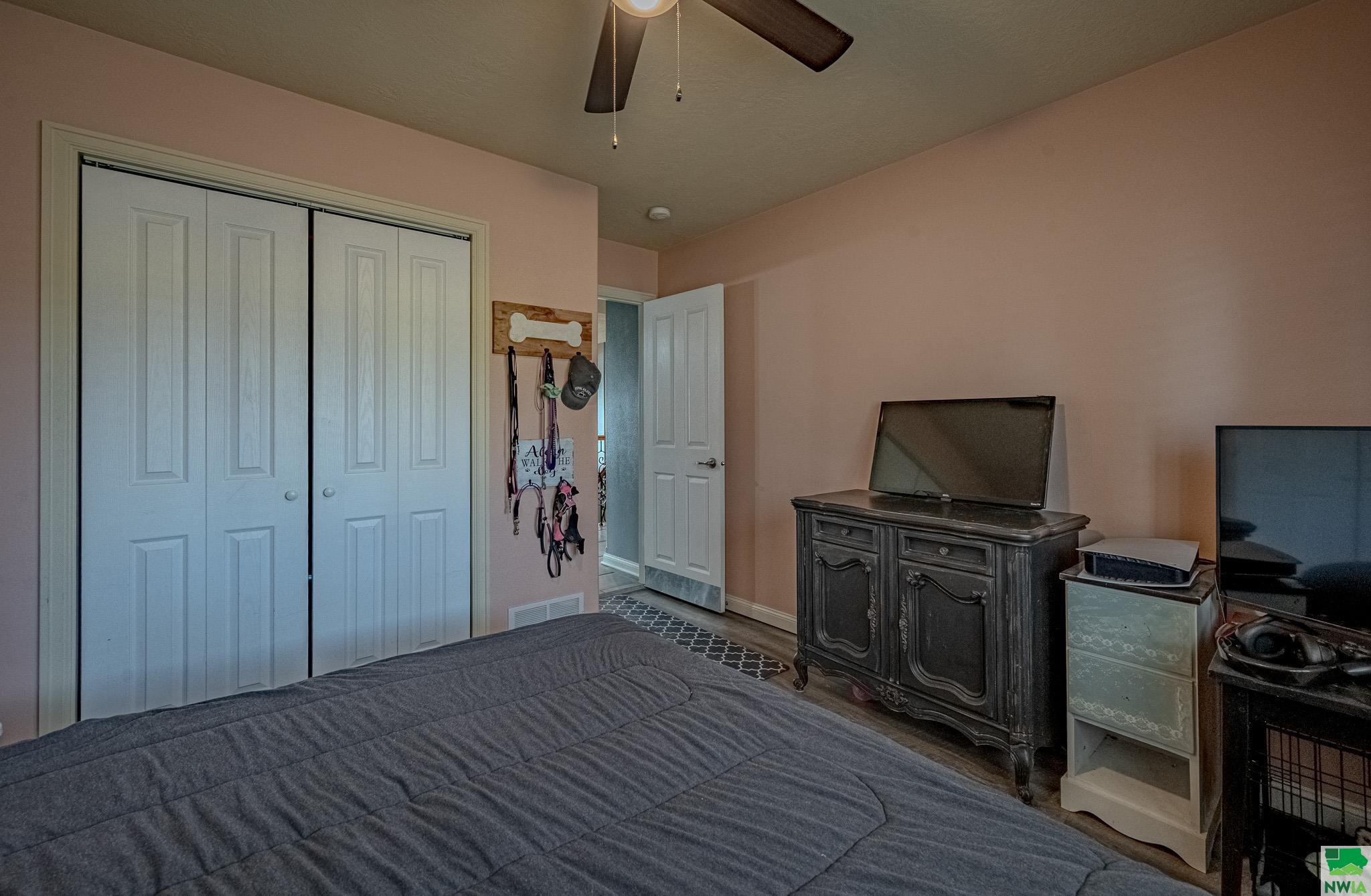 MLS #828123
