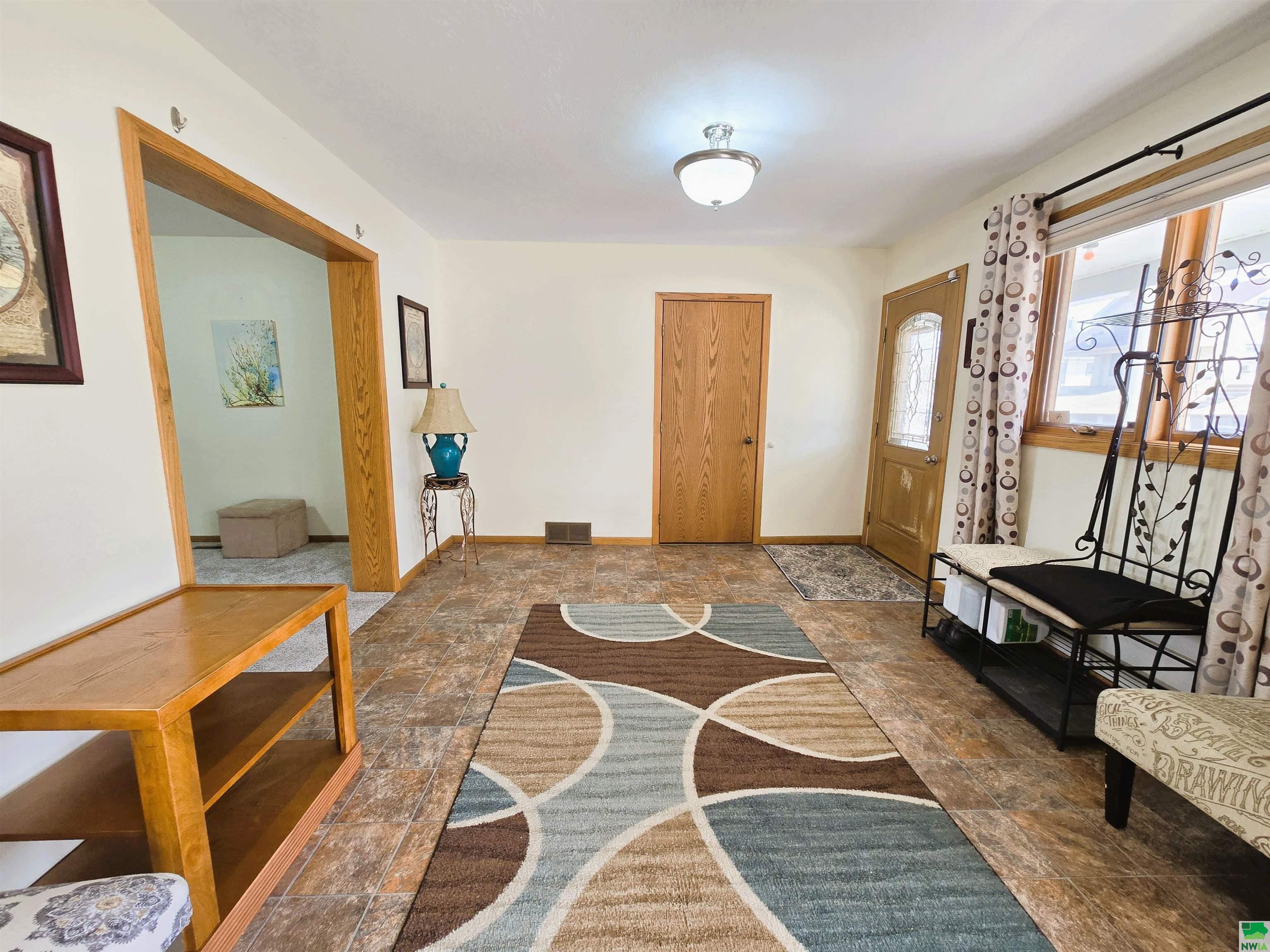 MLS #828124