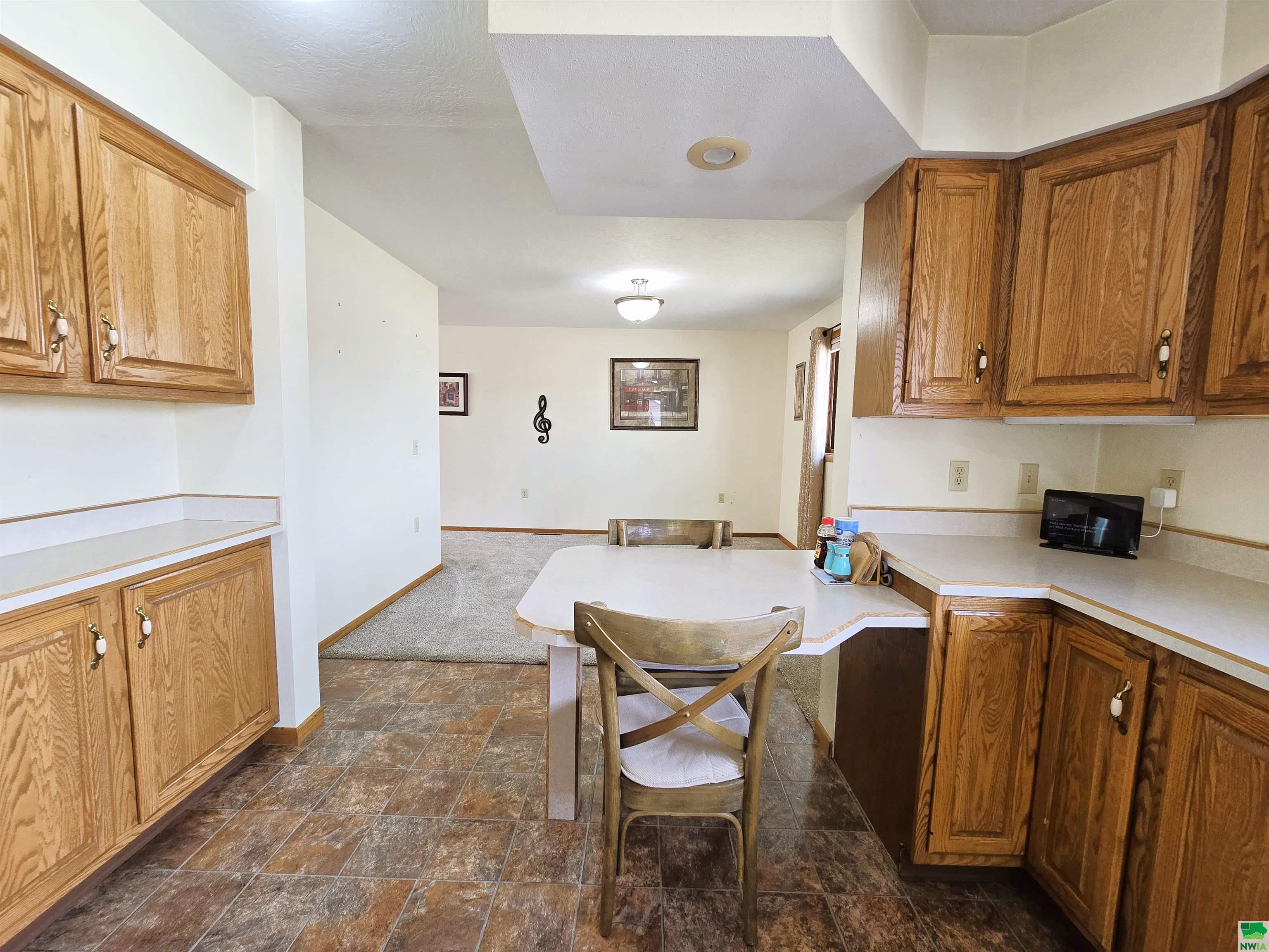 MLS #828124