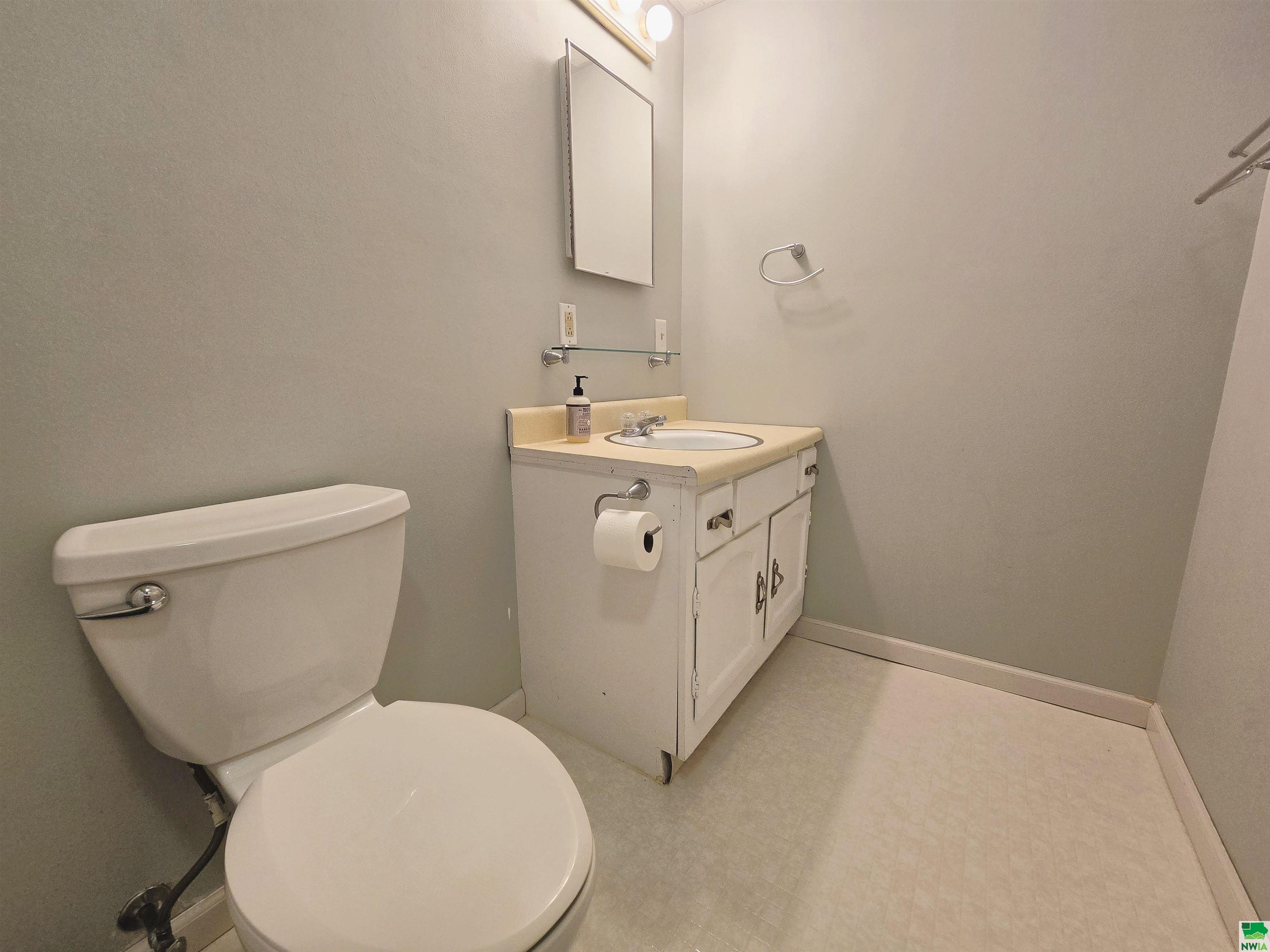 MLS #828124