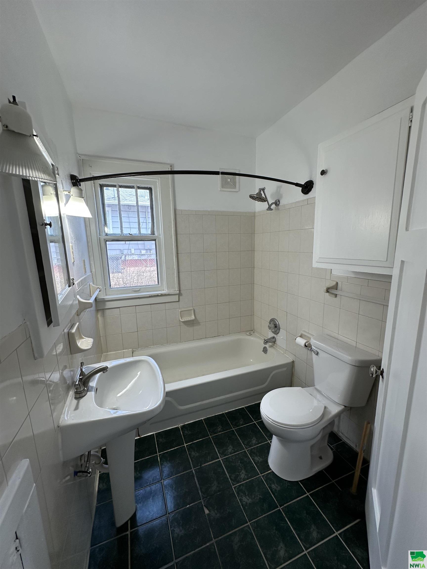 MLS #828131