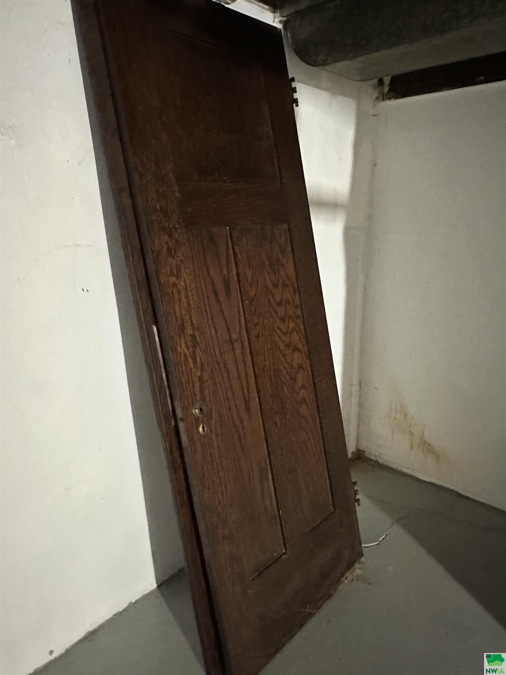 MLS #828131
