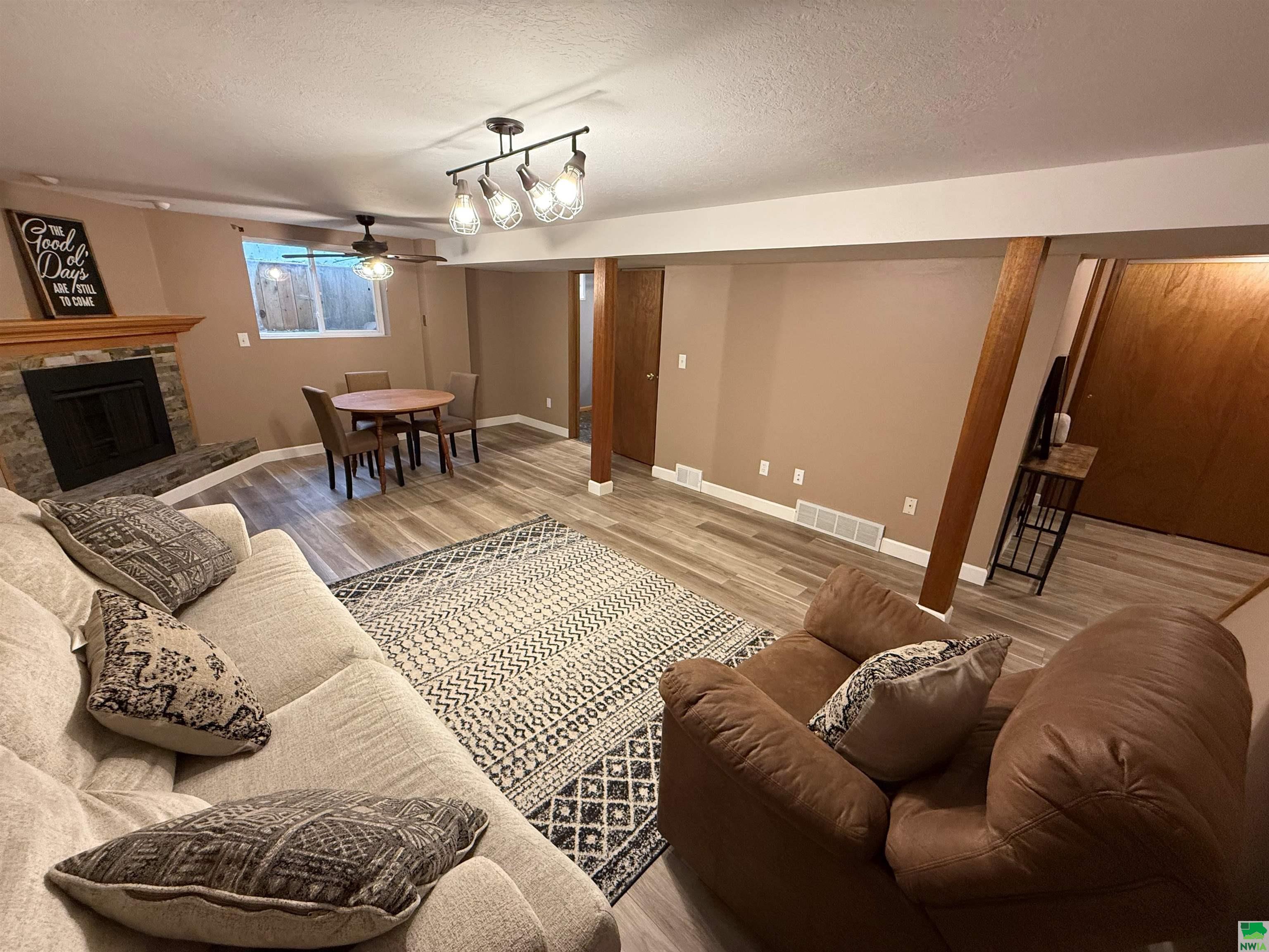 MLS #828135
