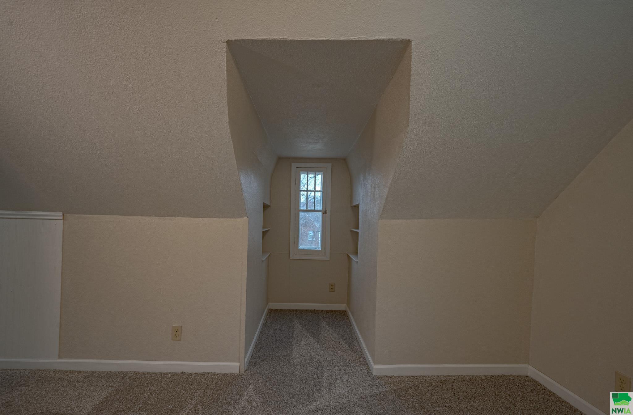 MLS #828137