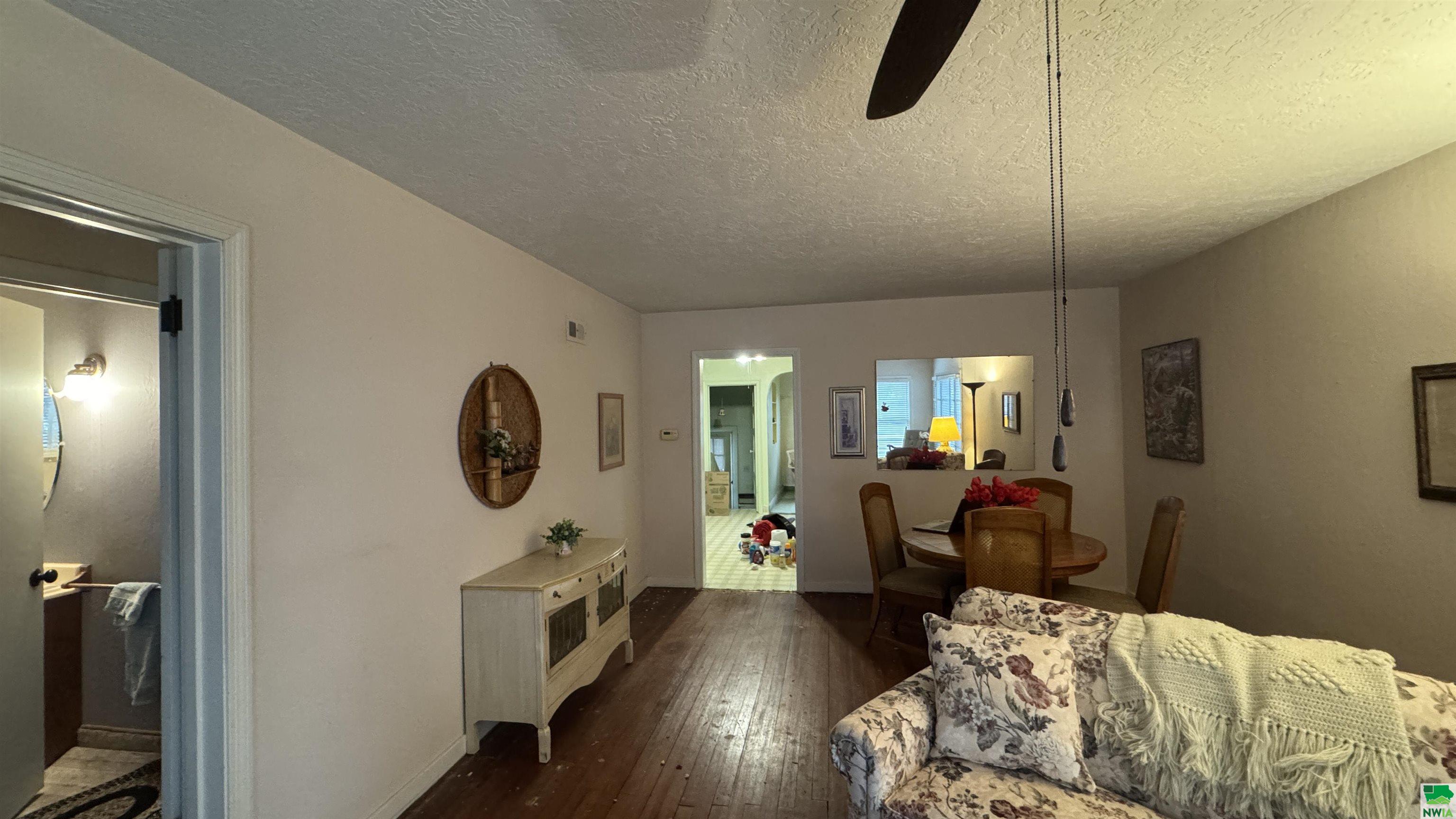 MLS #828138