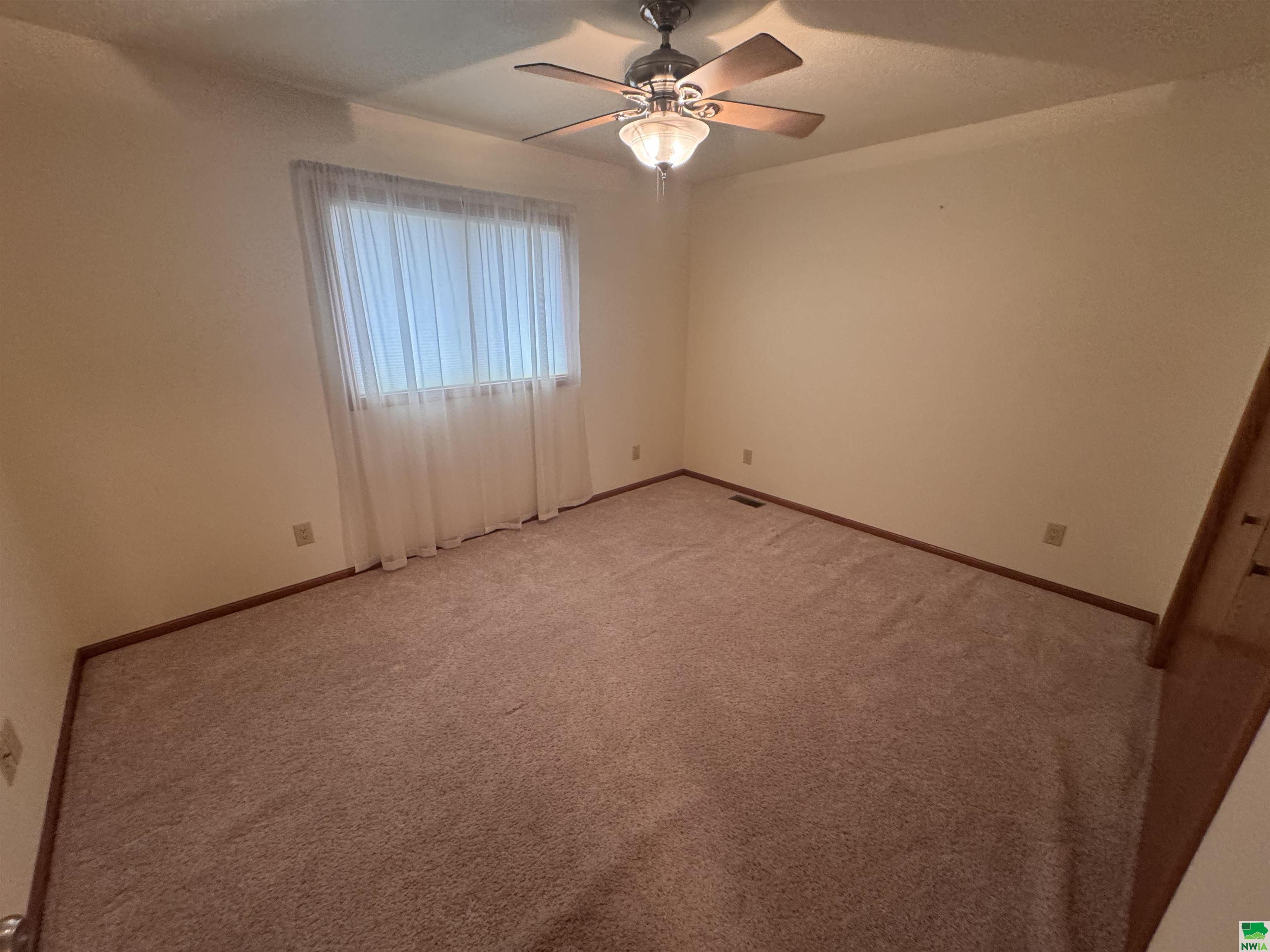 MLS #828140