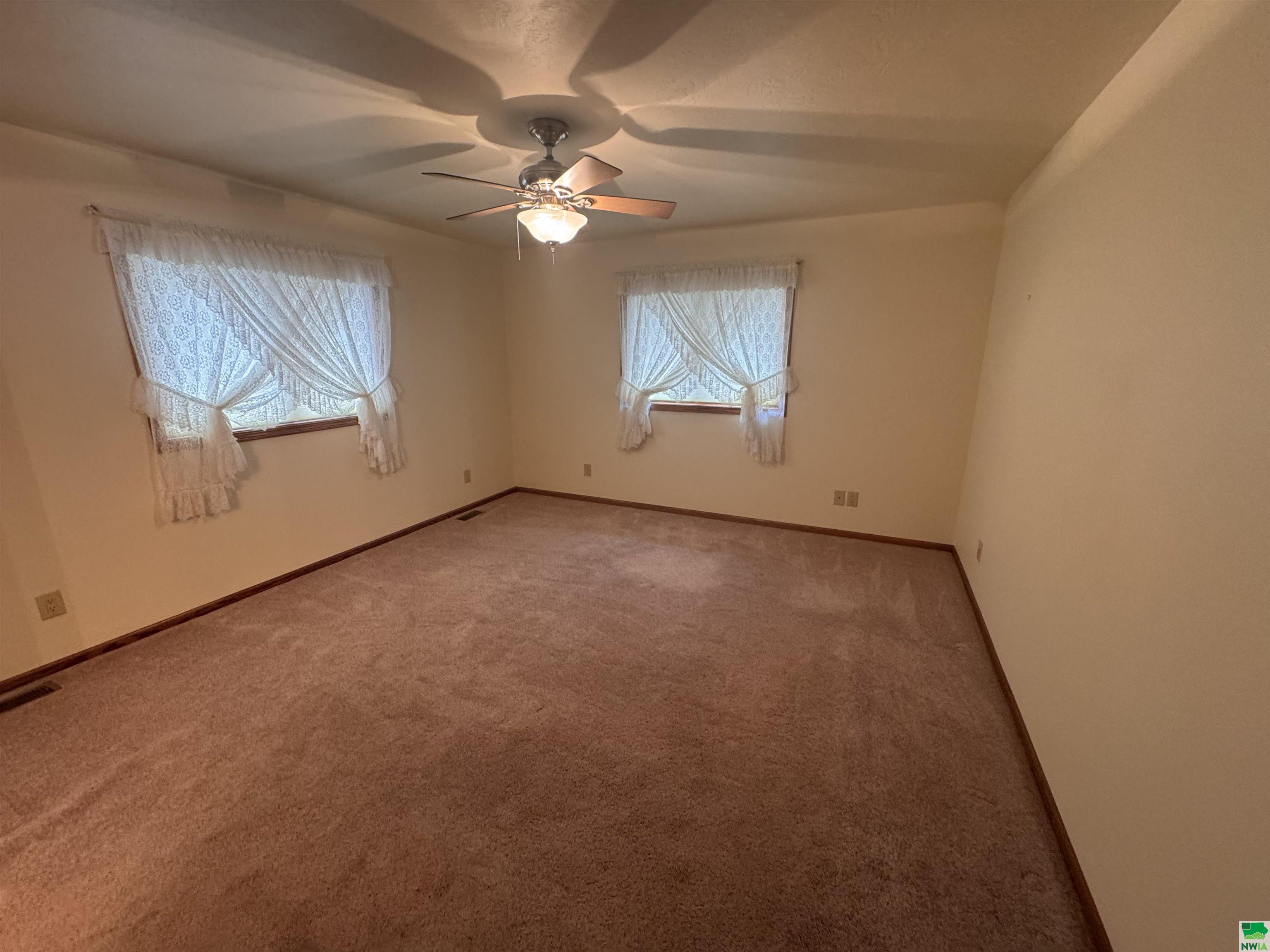 MLS #828140
