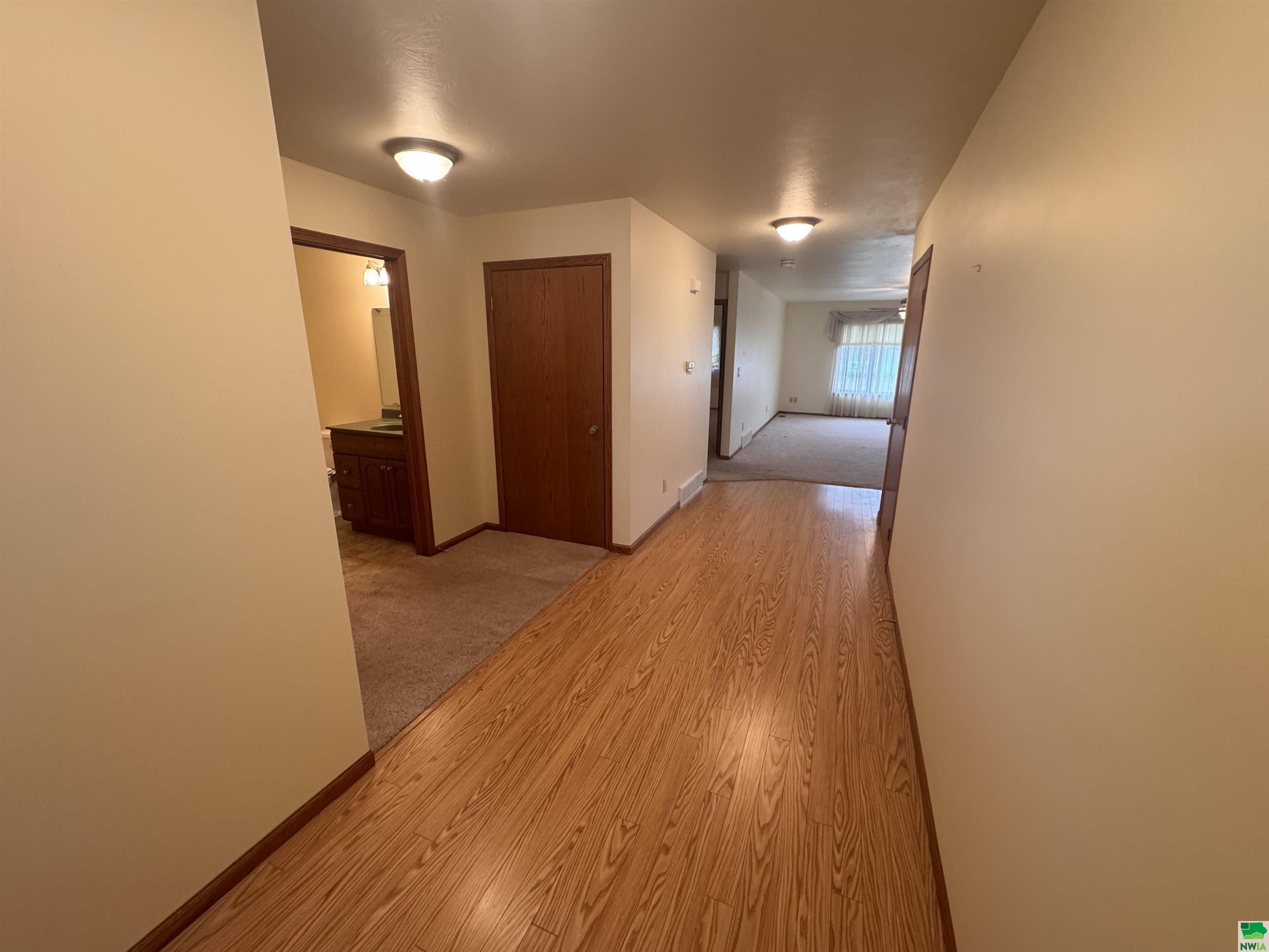 MLS #828140
