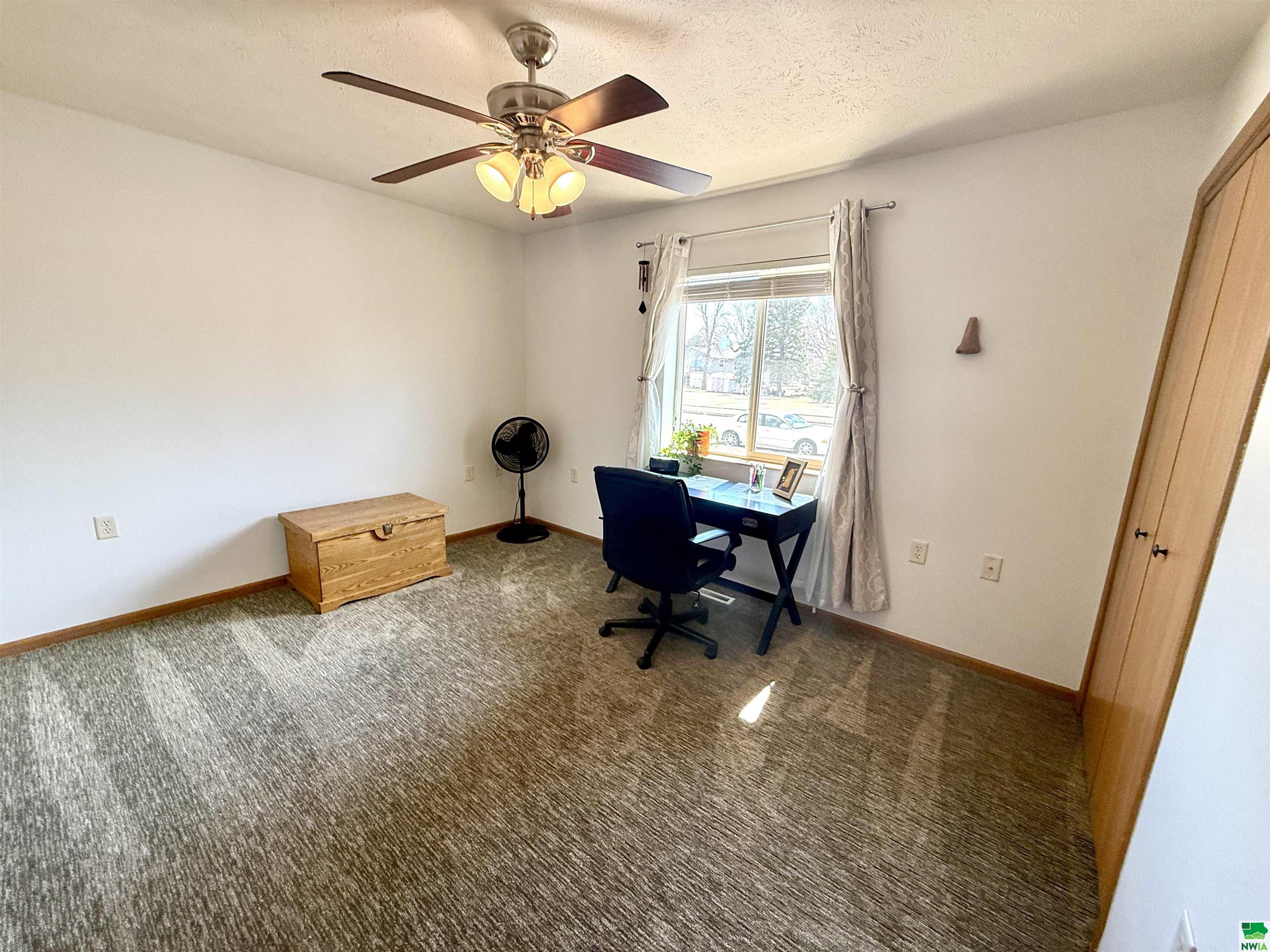MLS #828142