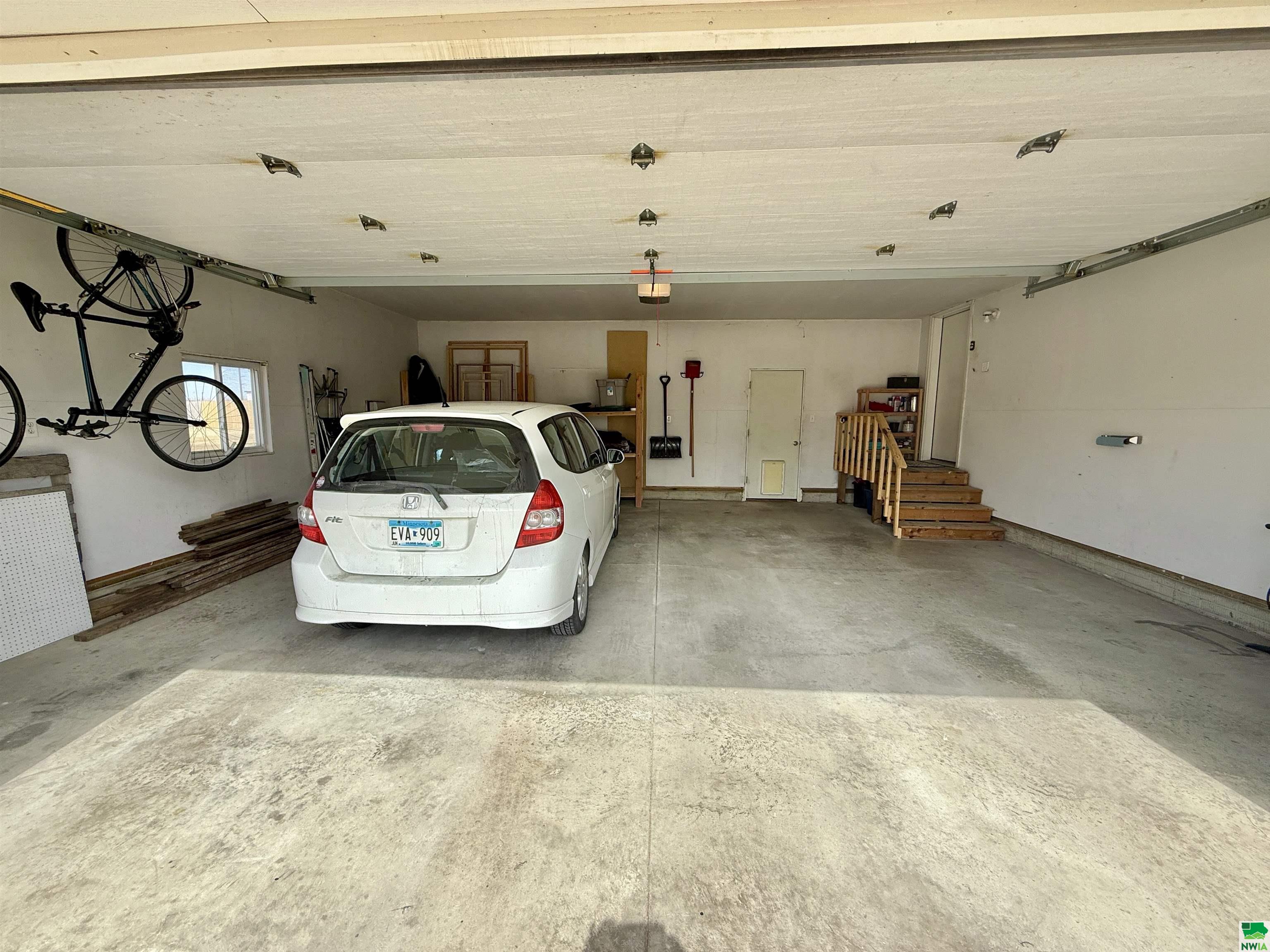 MLS #828142