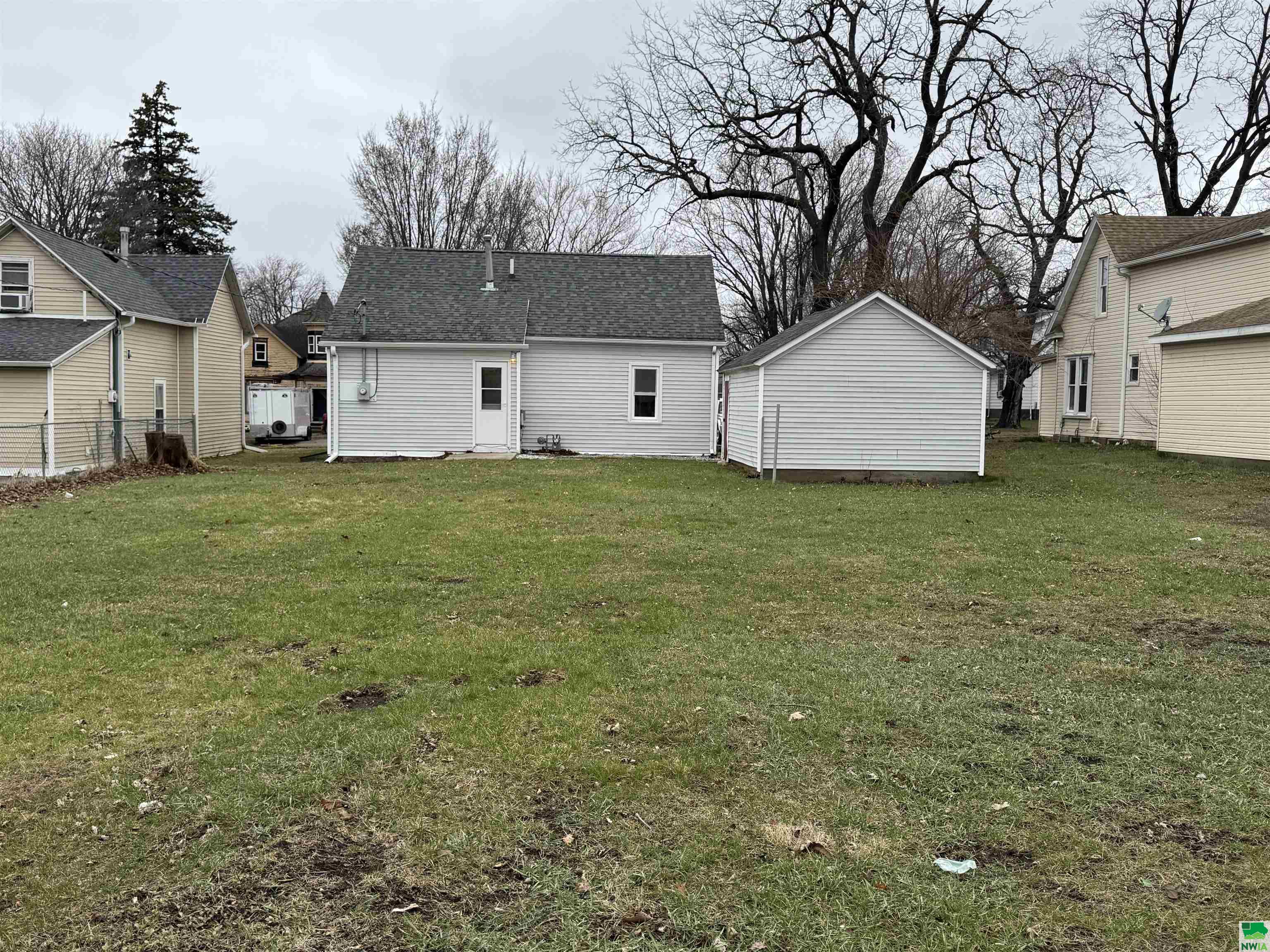 MLS #828147