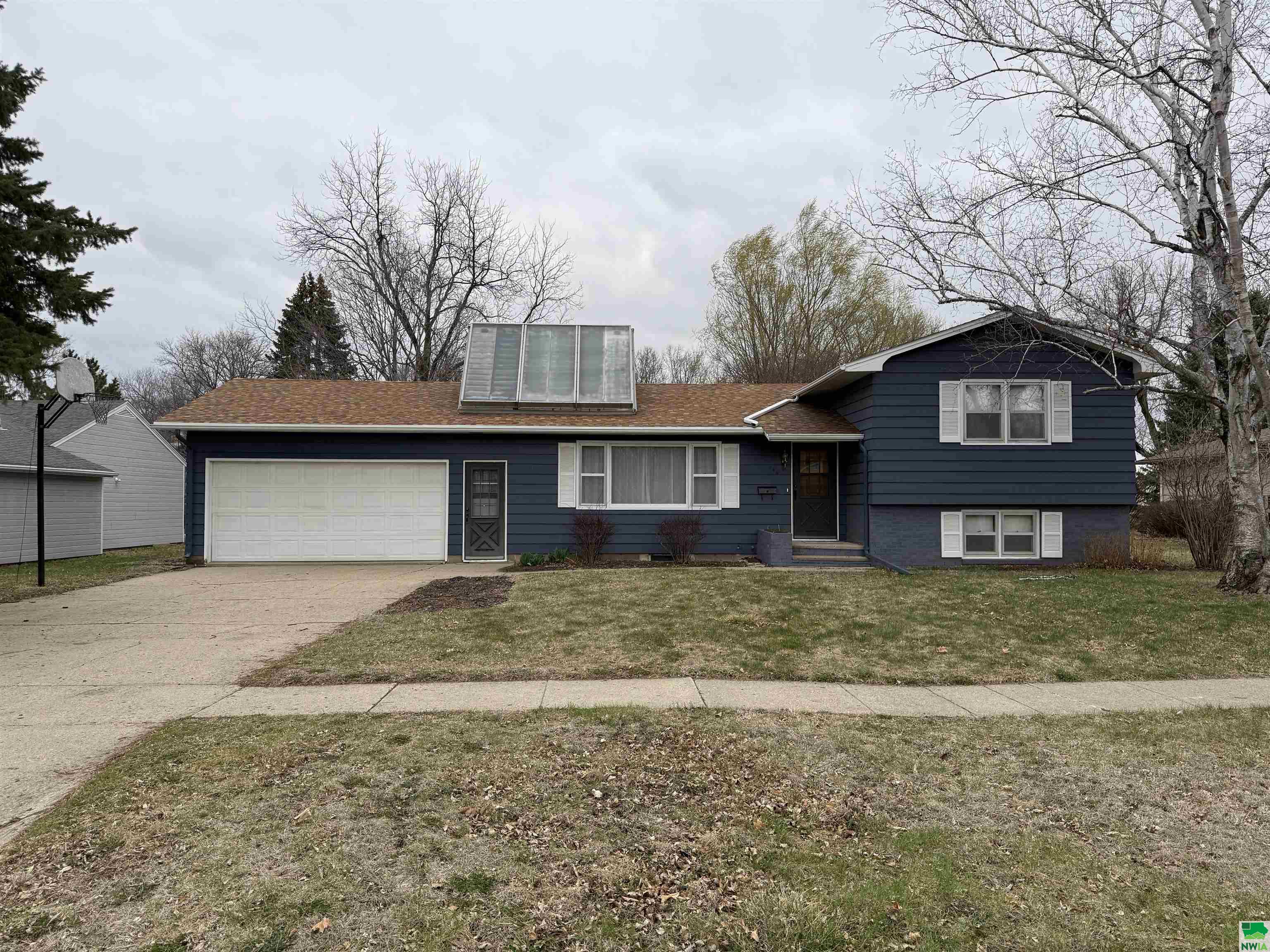 946 Lewis St. E, Vermillion, SD 57069 