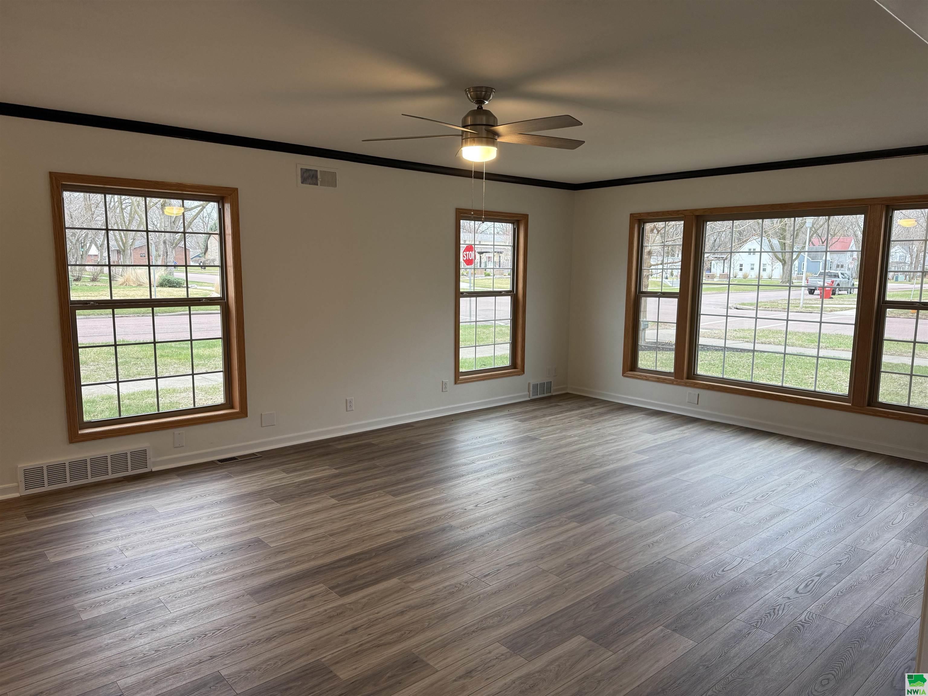 MLS #828157