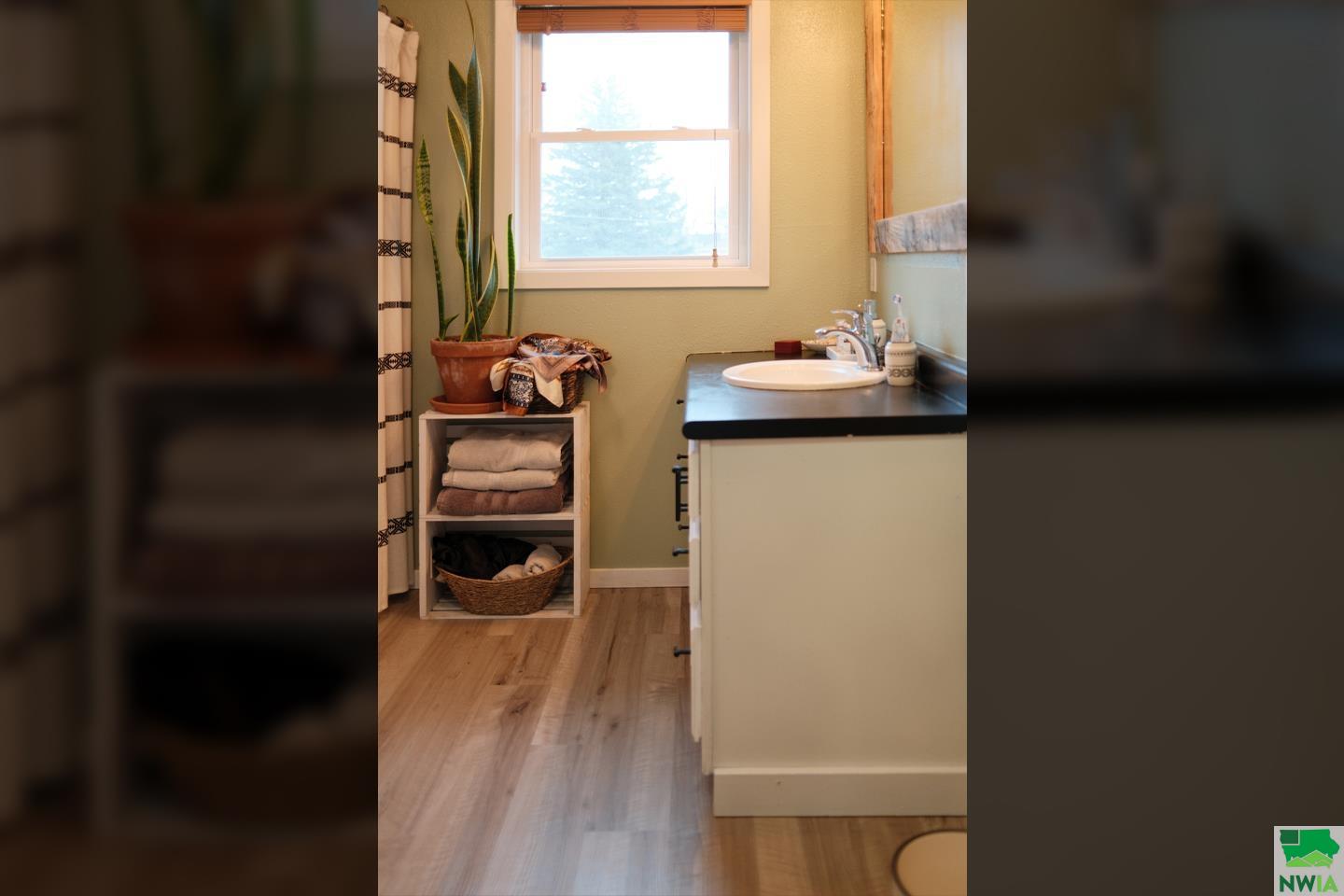 MLS #828160