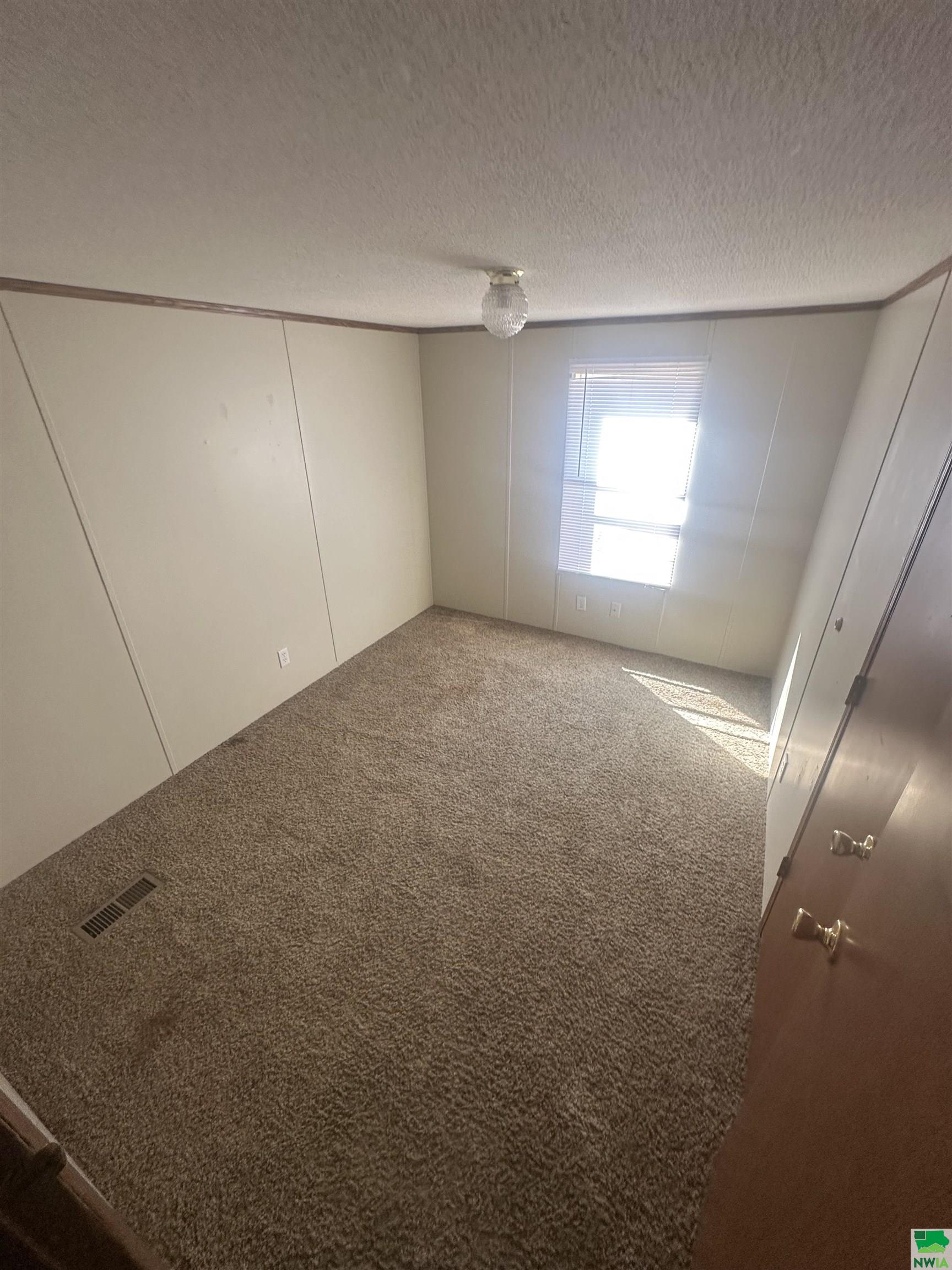 MLS #828161