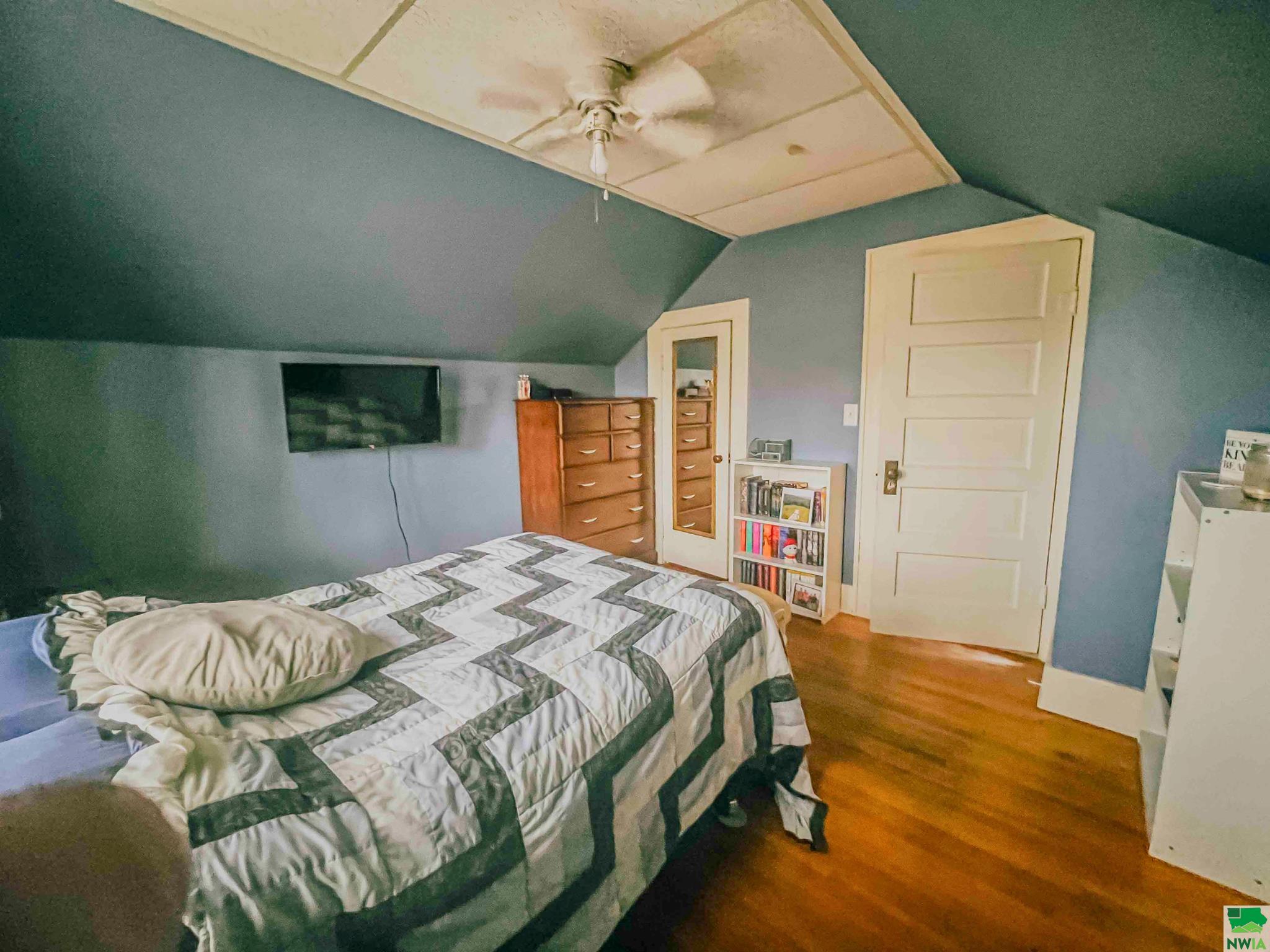 MLS #828163