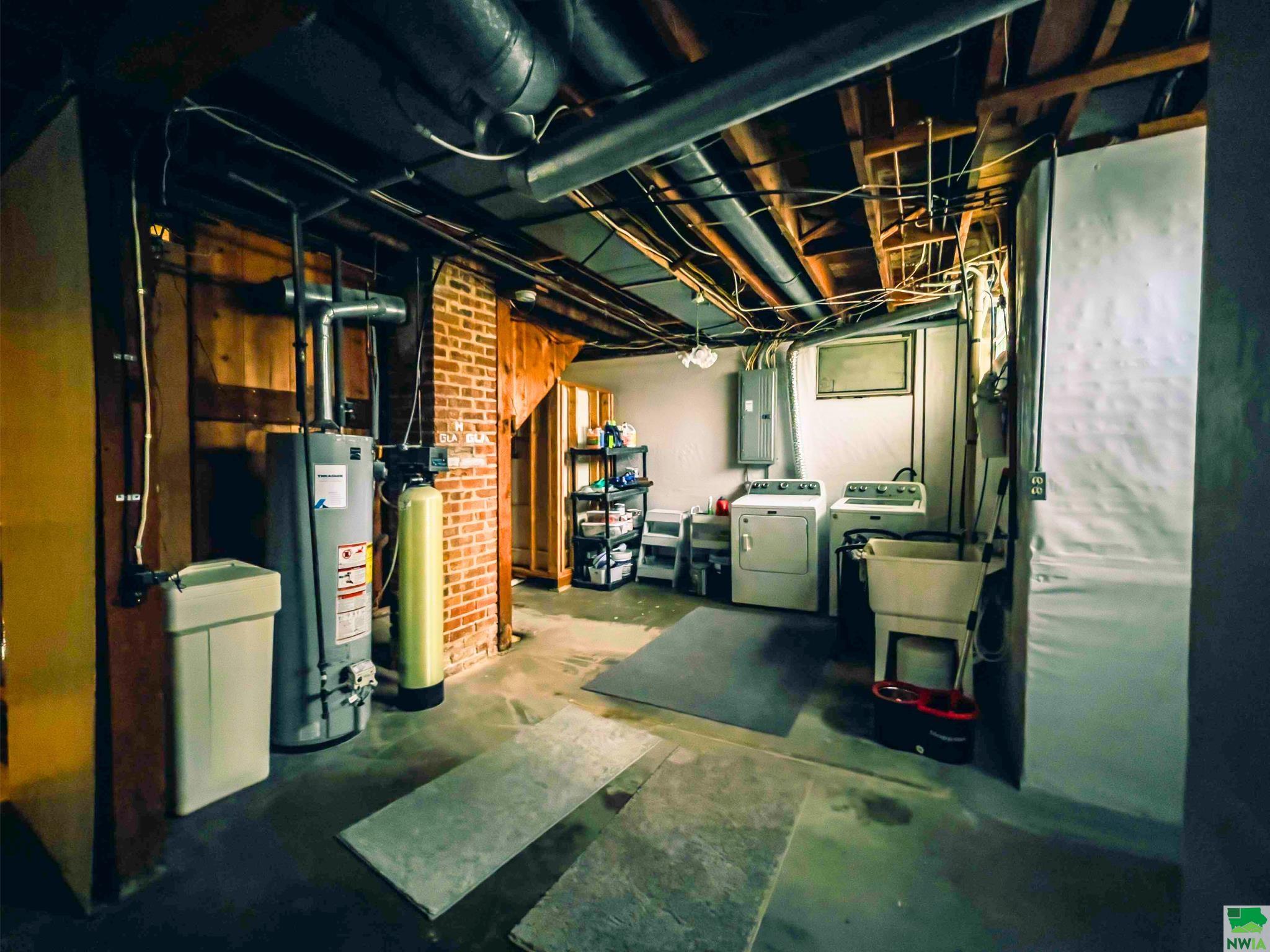 MLS #828163