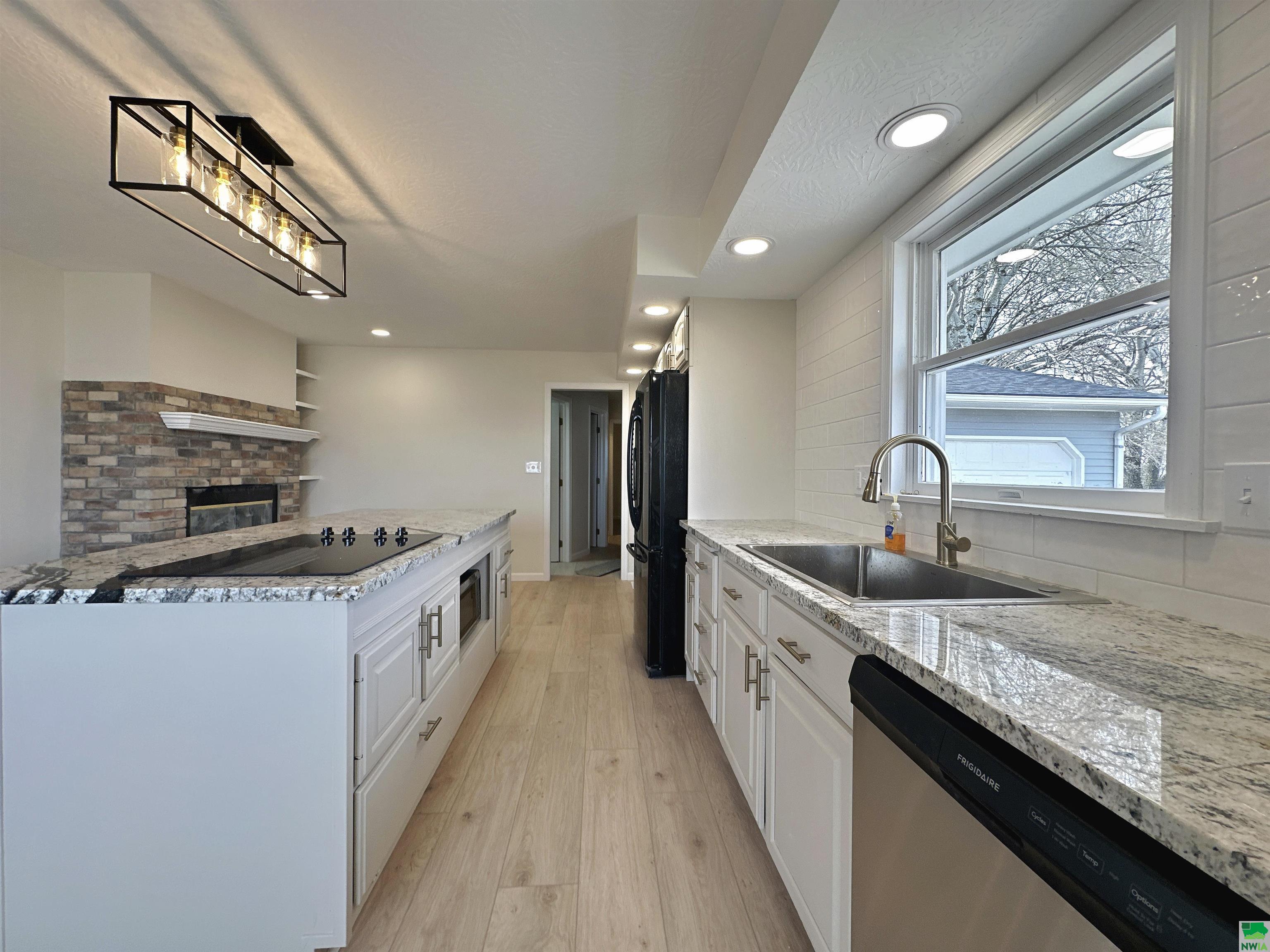 MLS #828168