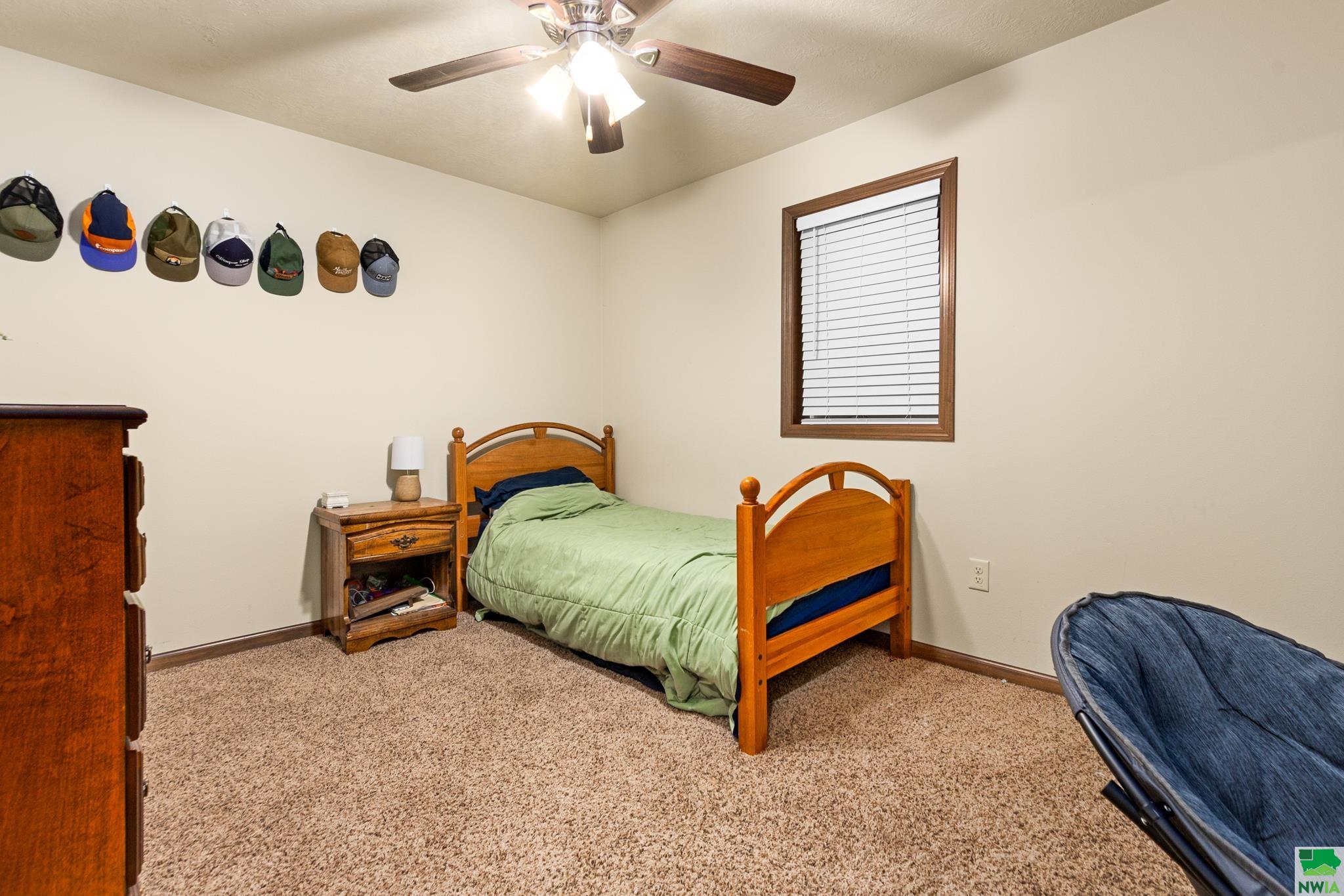 MLS #828175
