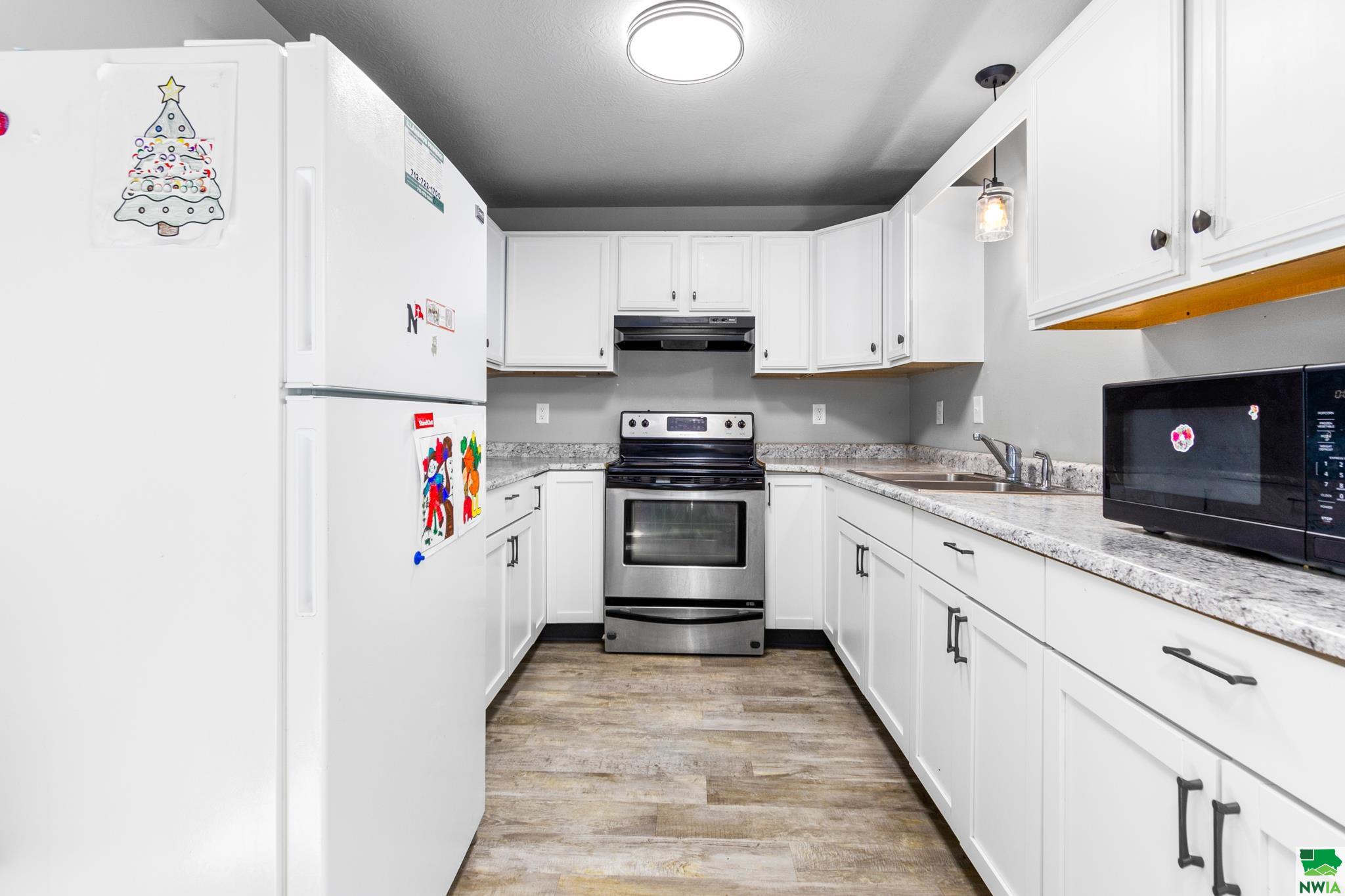 MLS #828176