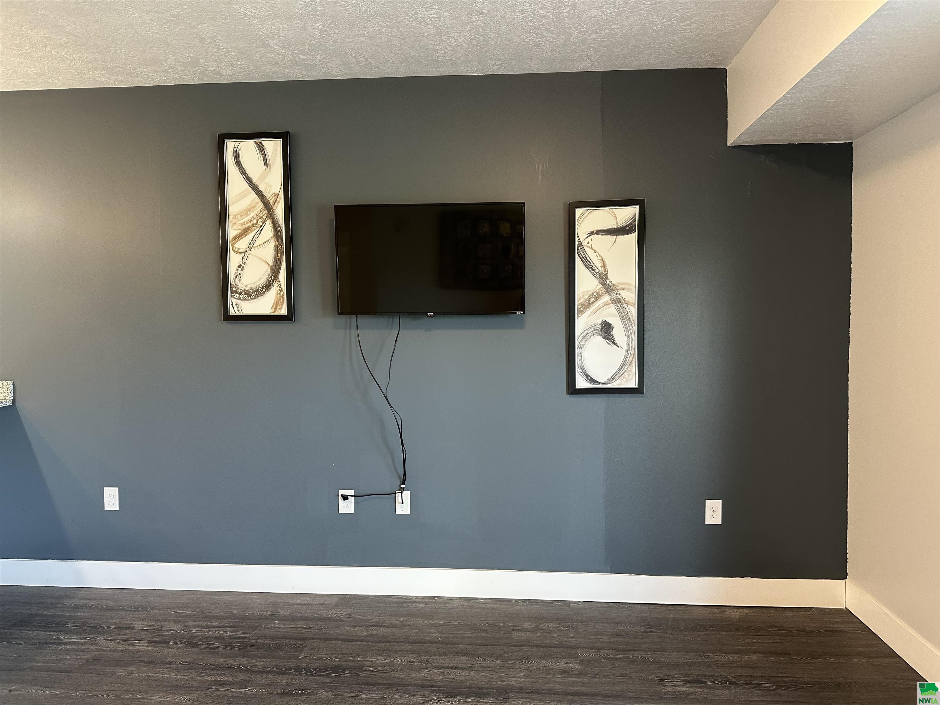 MLS #828177
