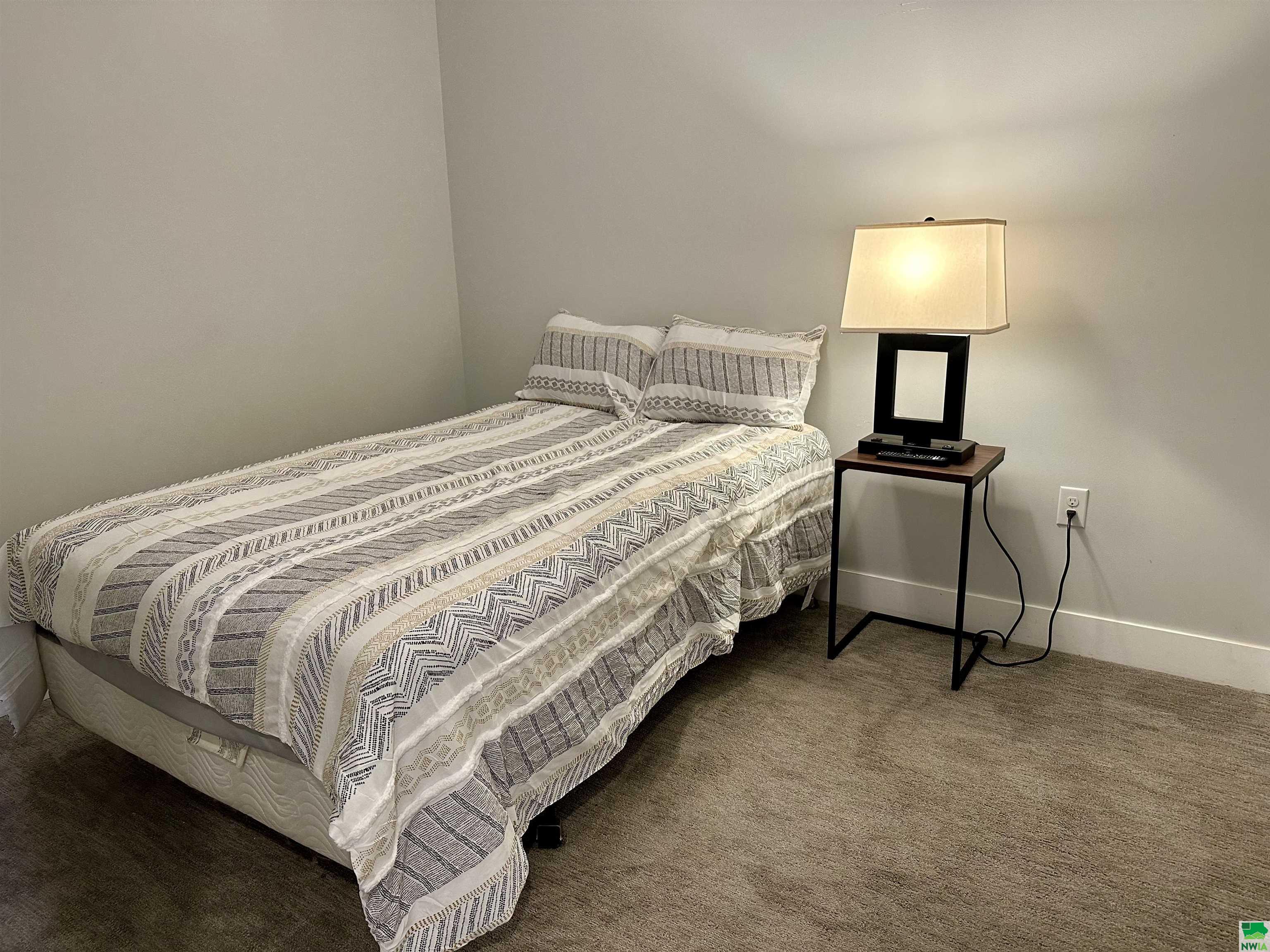 MLS #828177