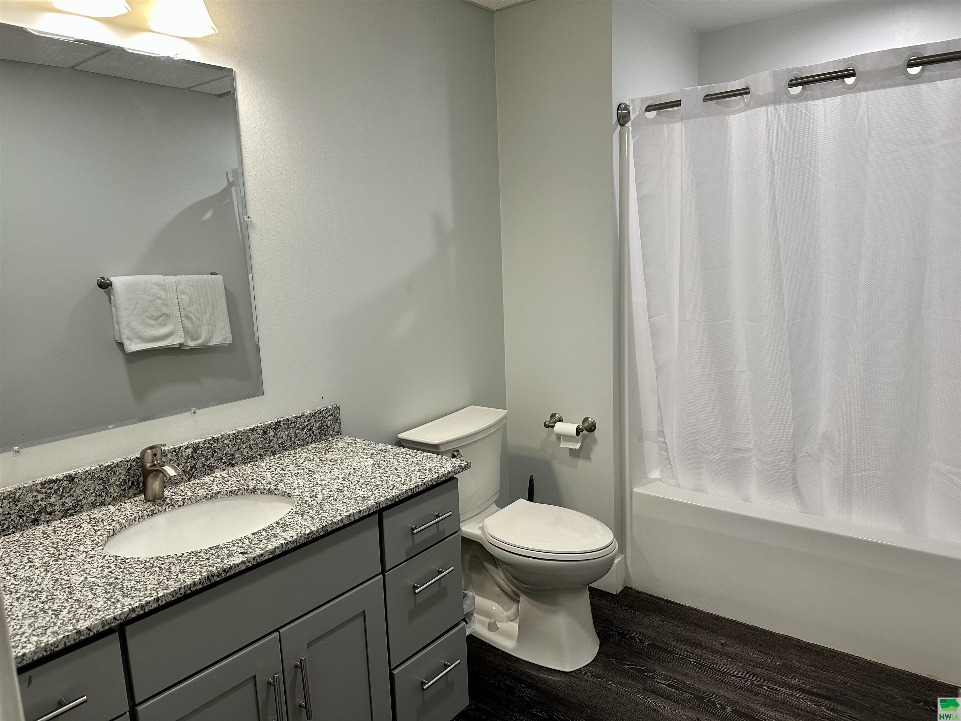 MLS #828177