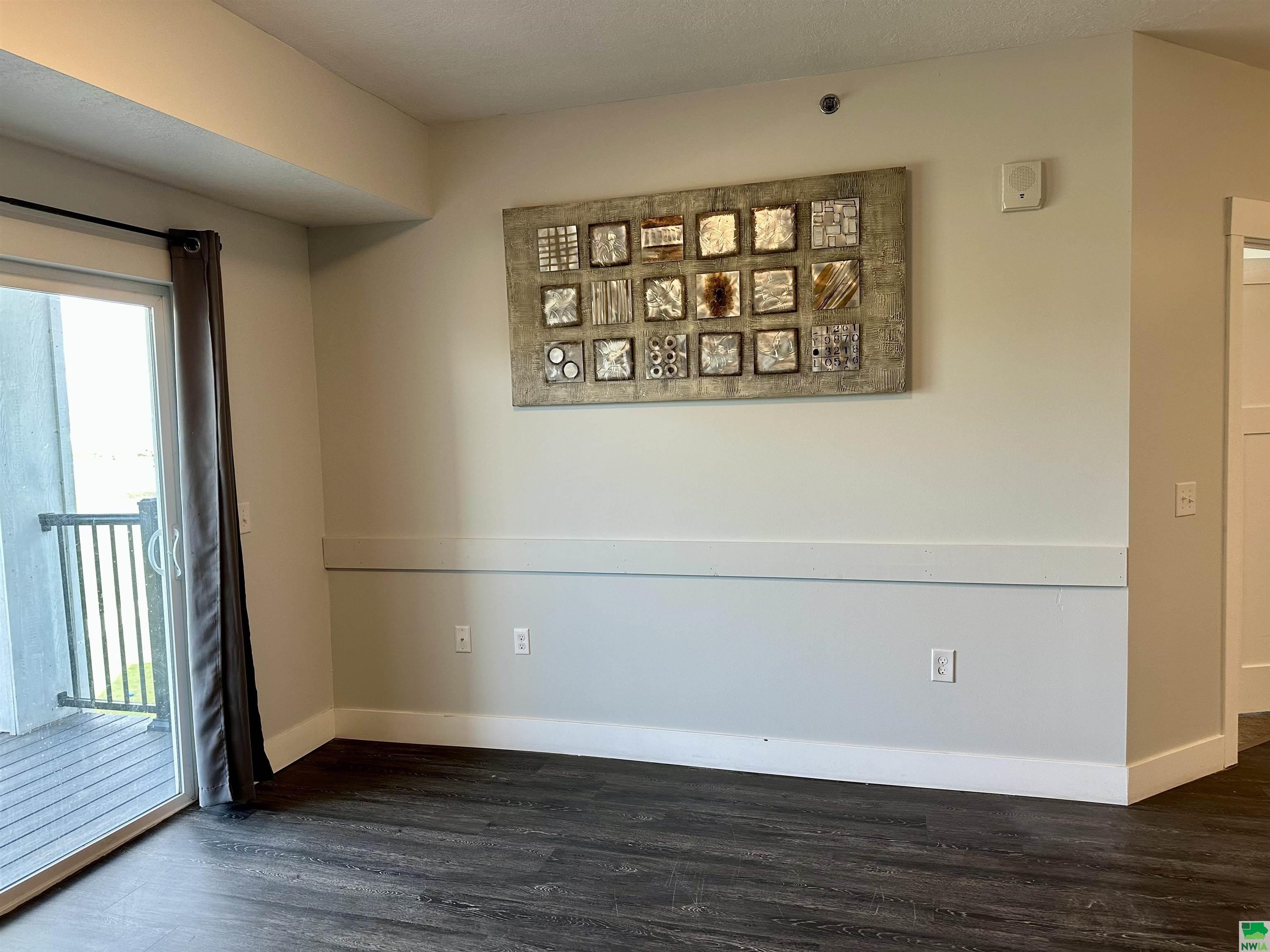 MLS #828177