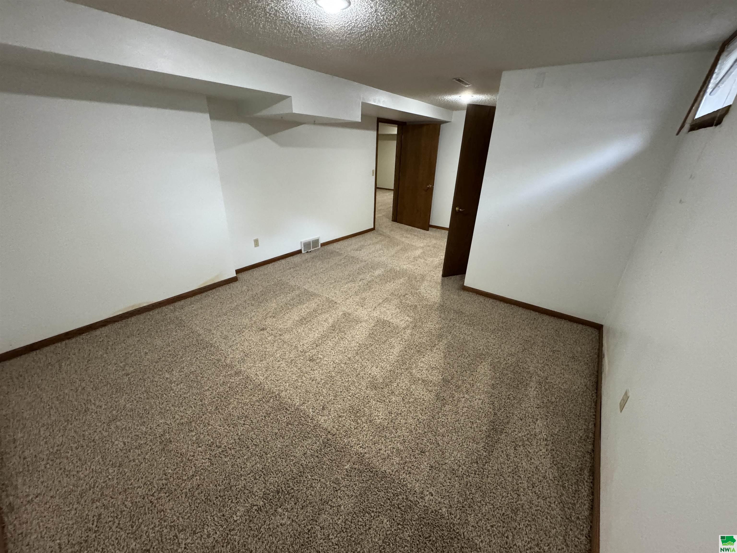 MLS #828180