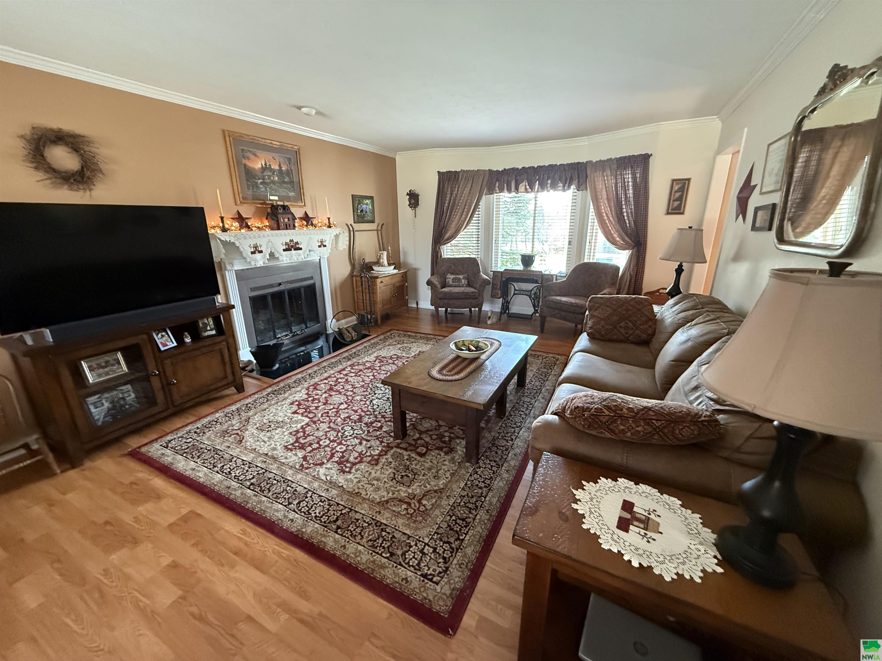 MLS #828195