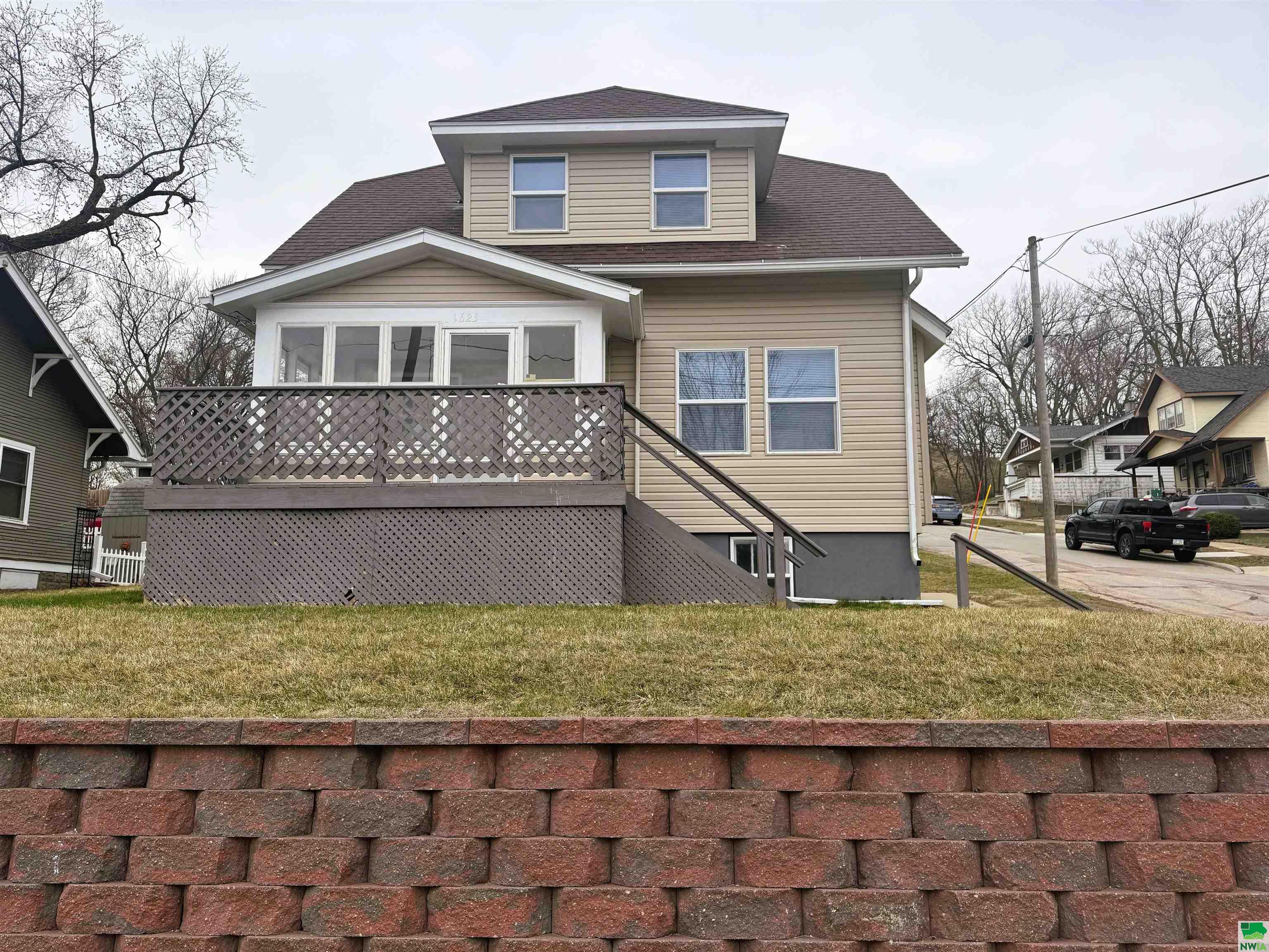 1623 West St, Sioux City, IA 51103 