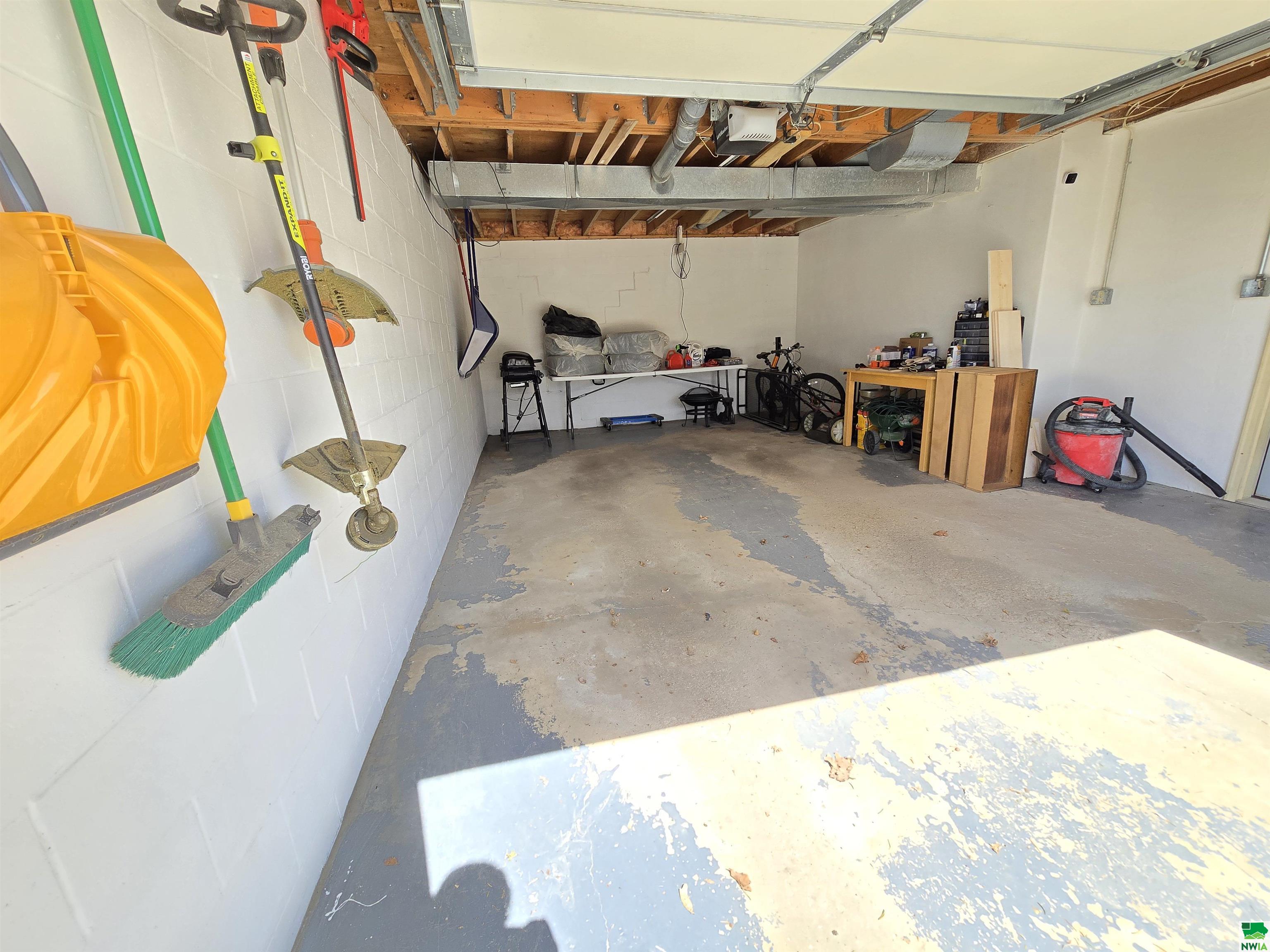 MLS #828198