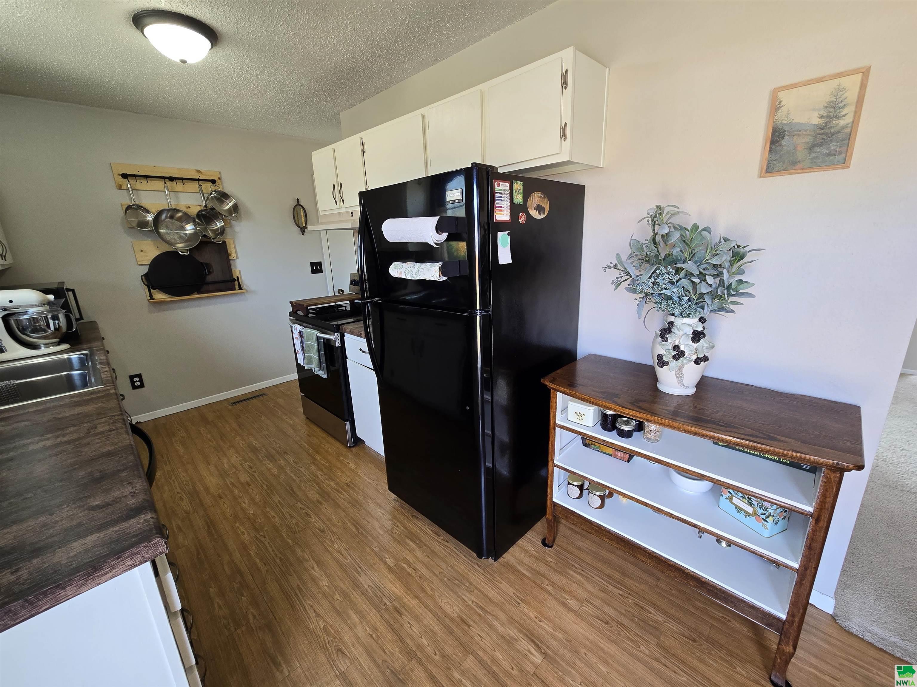 MLS #828198