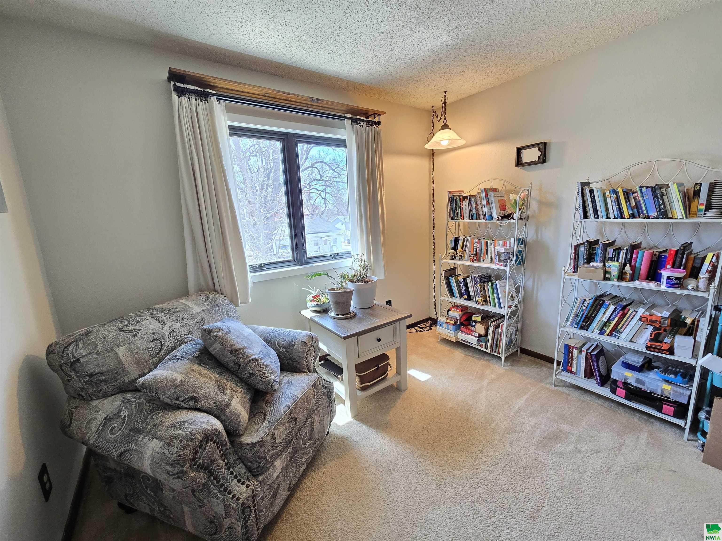 MLS #828198
