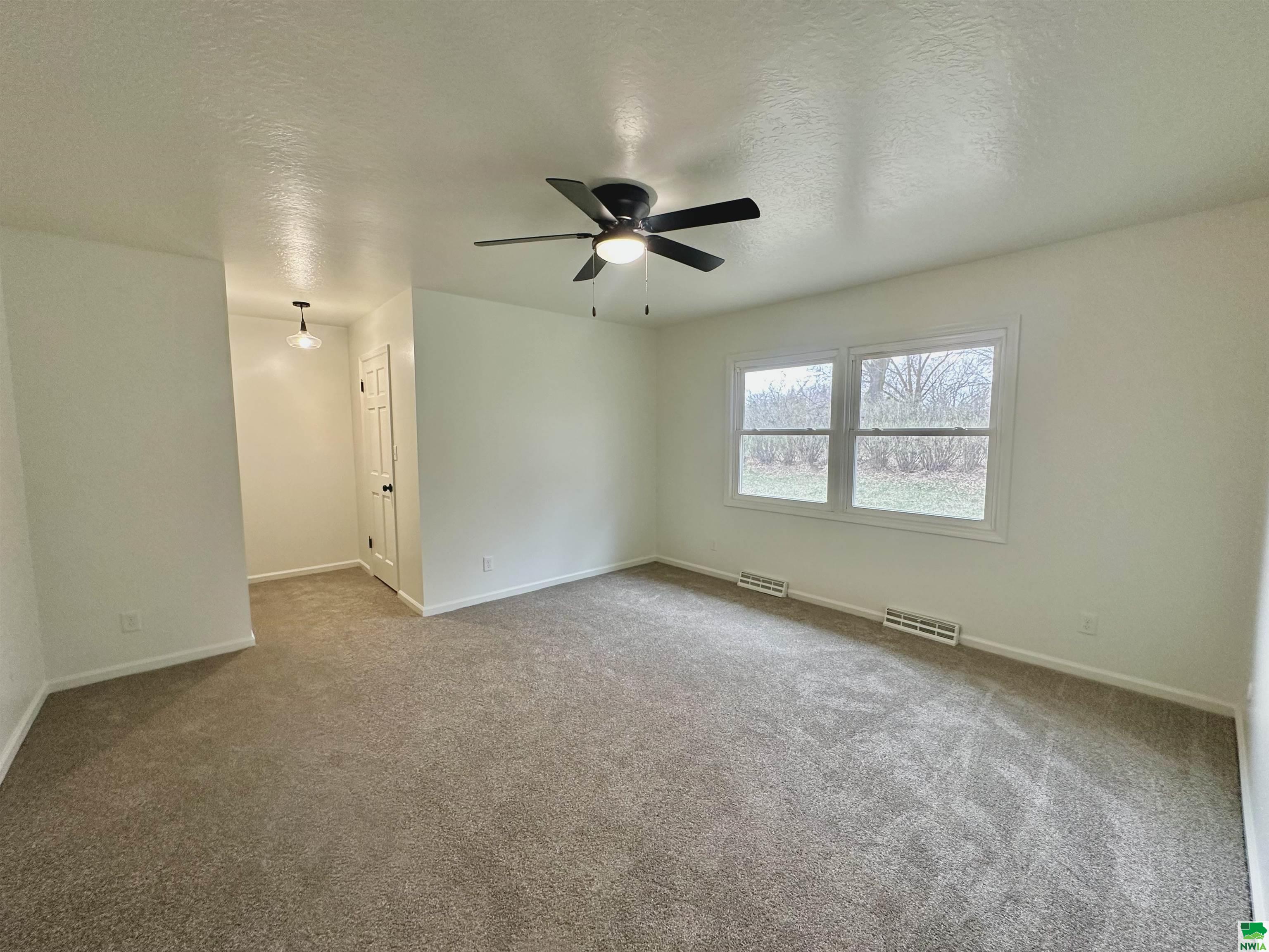 MLS #828201