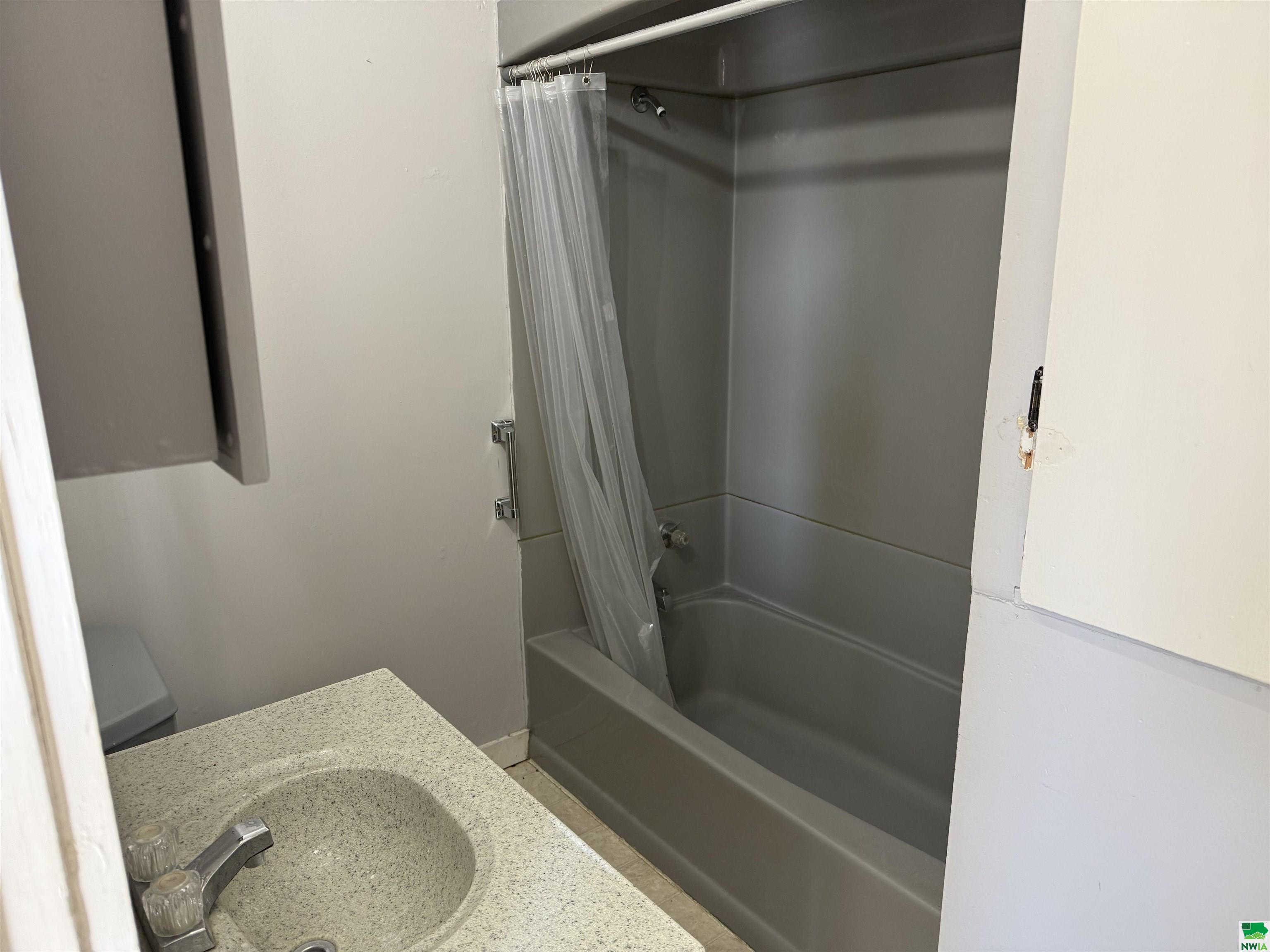 MLS #828202