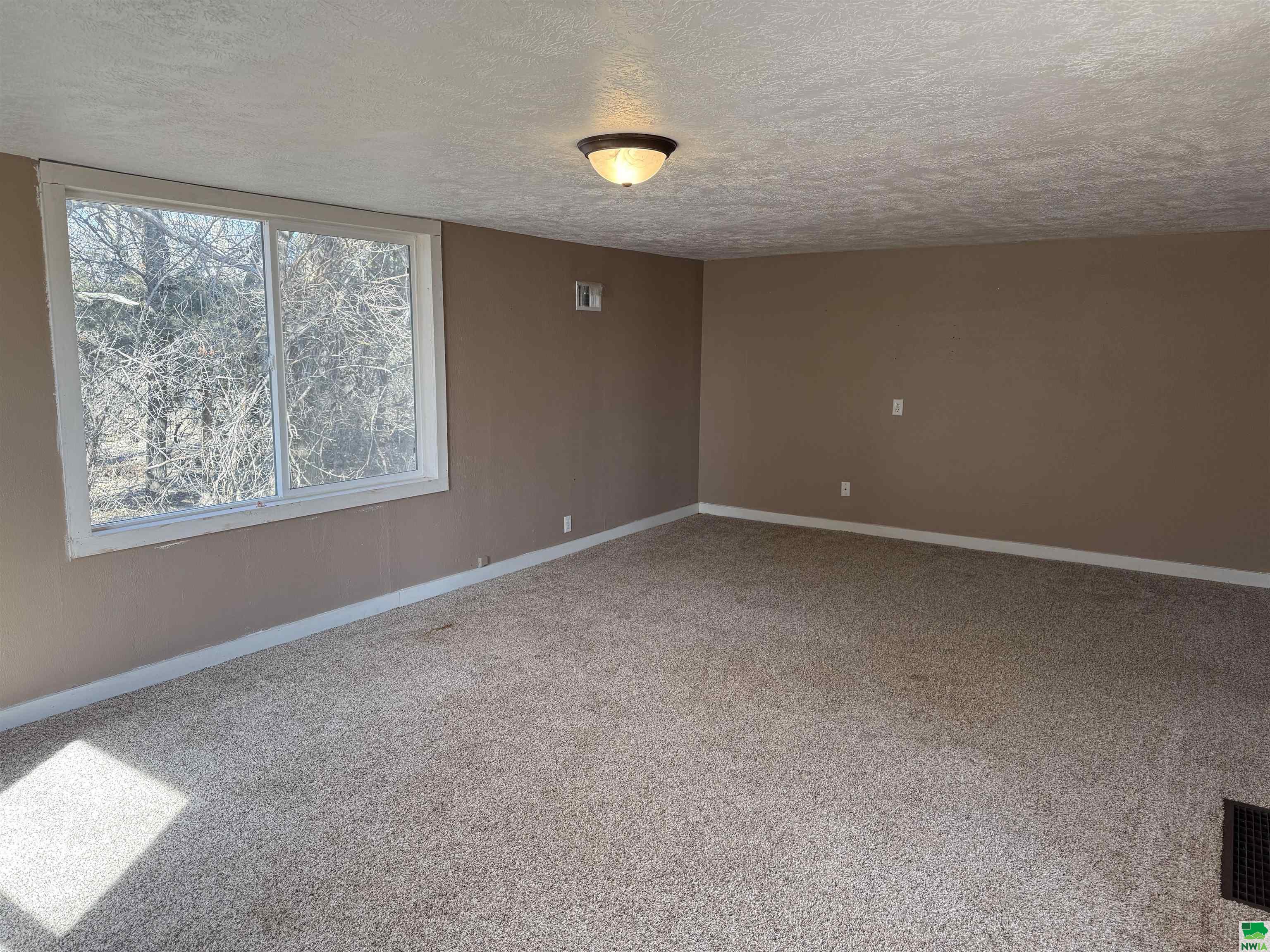 MLS #828202