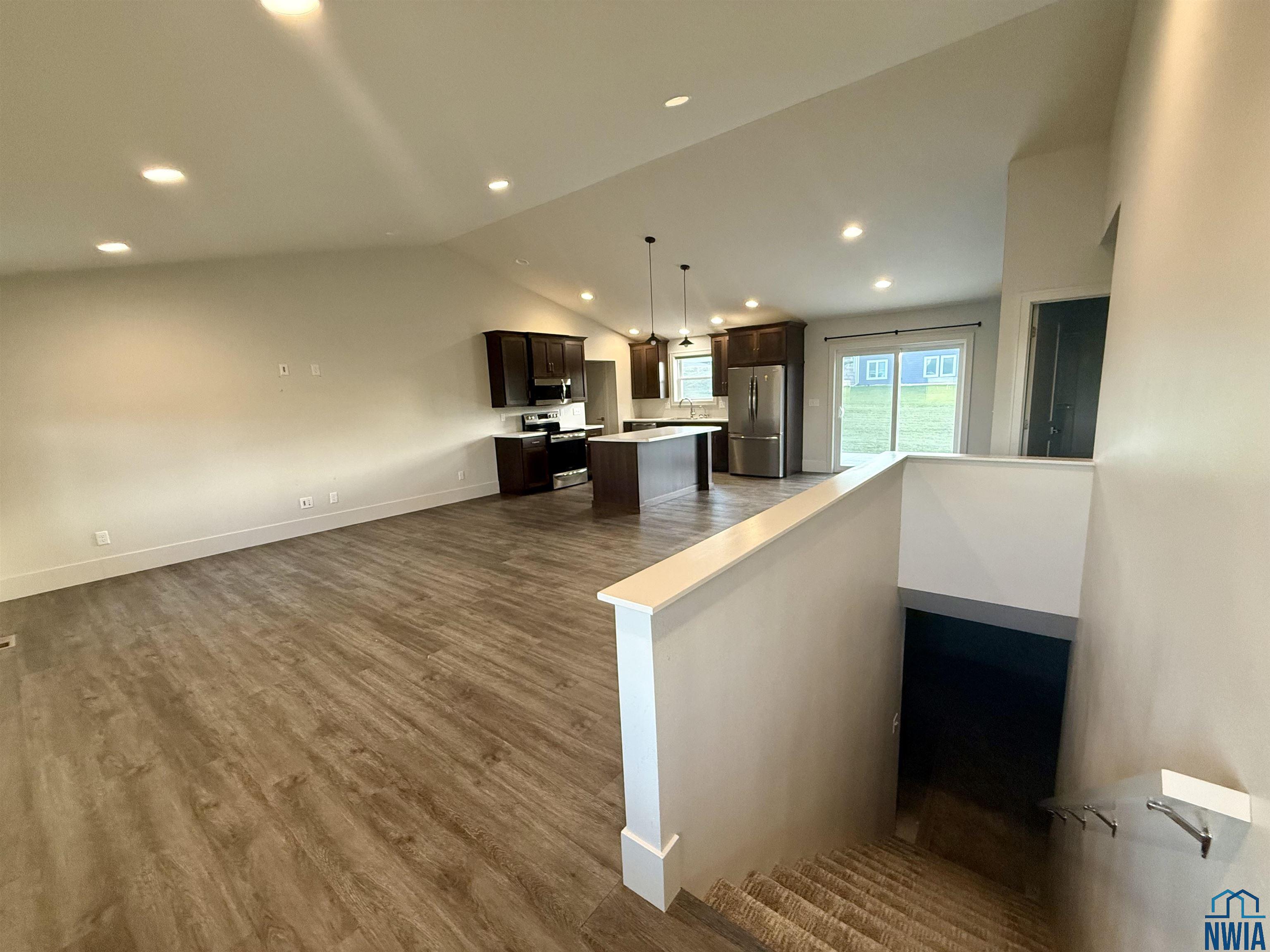 MLS #828206