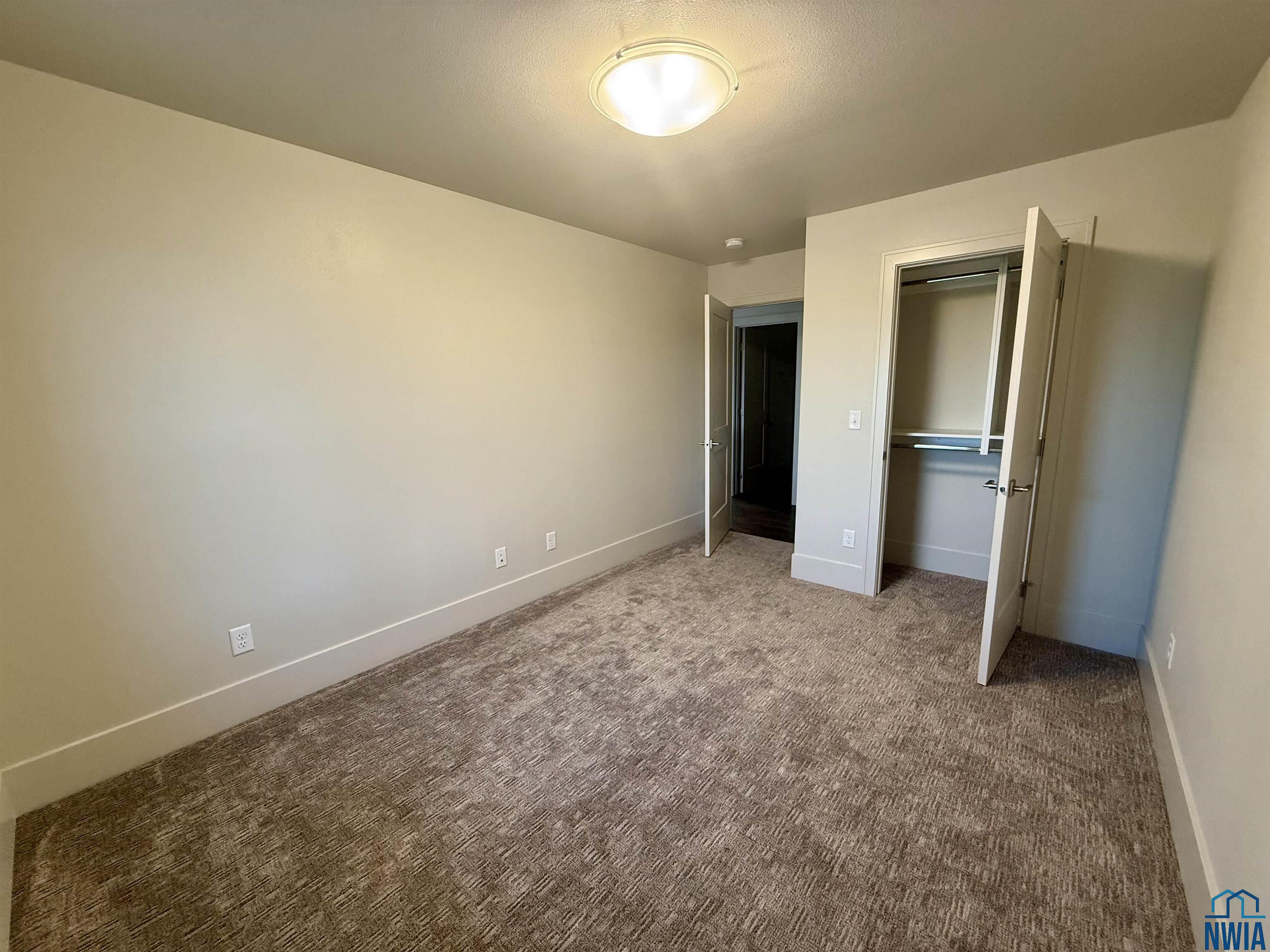 MLS #828206